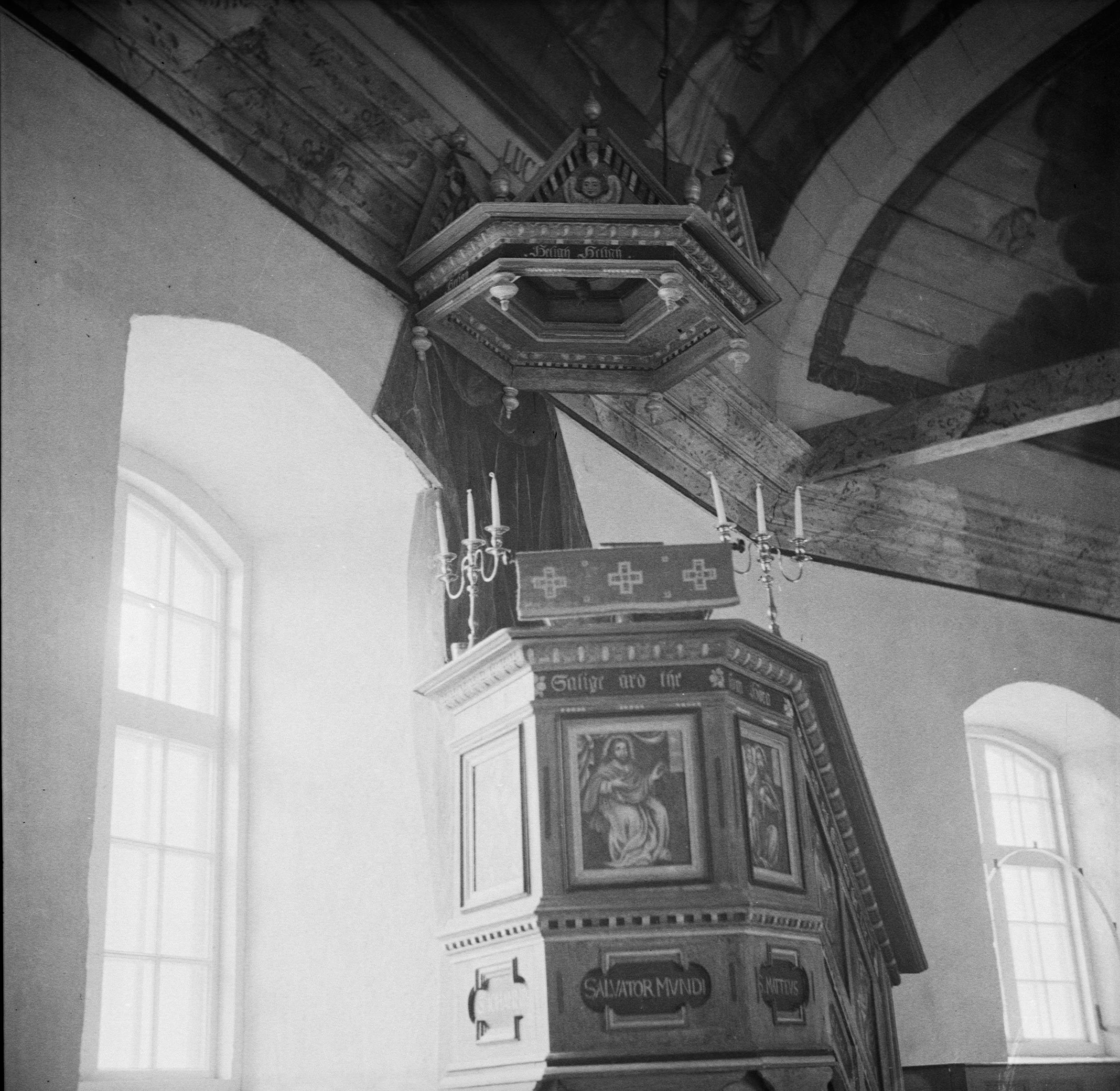 Olle Hellström, Hålanda kyrka