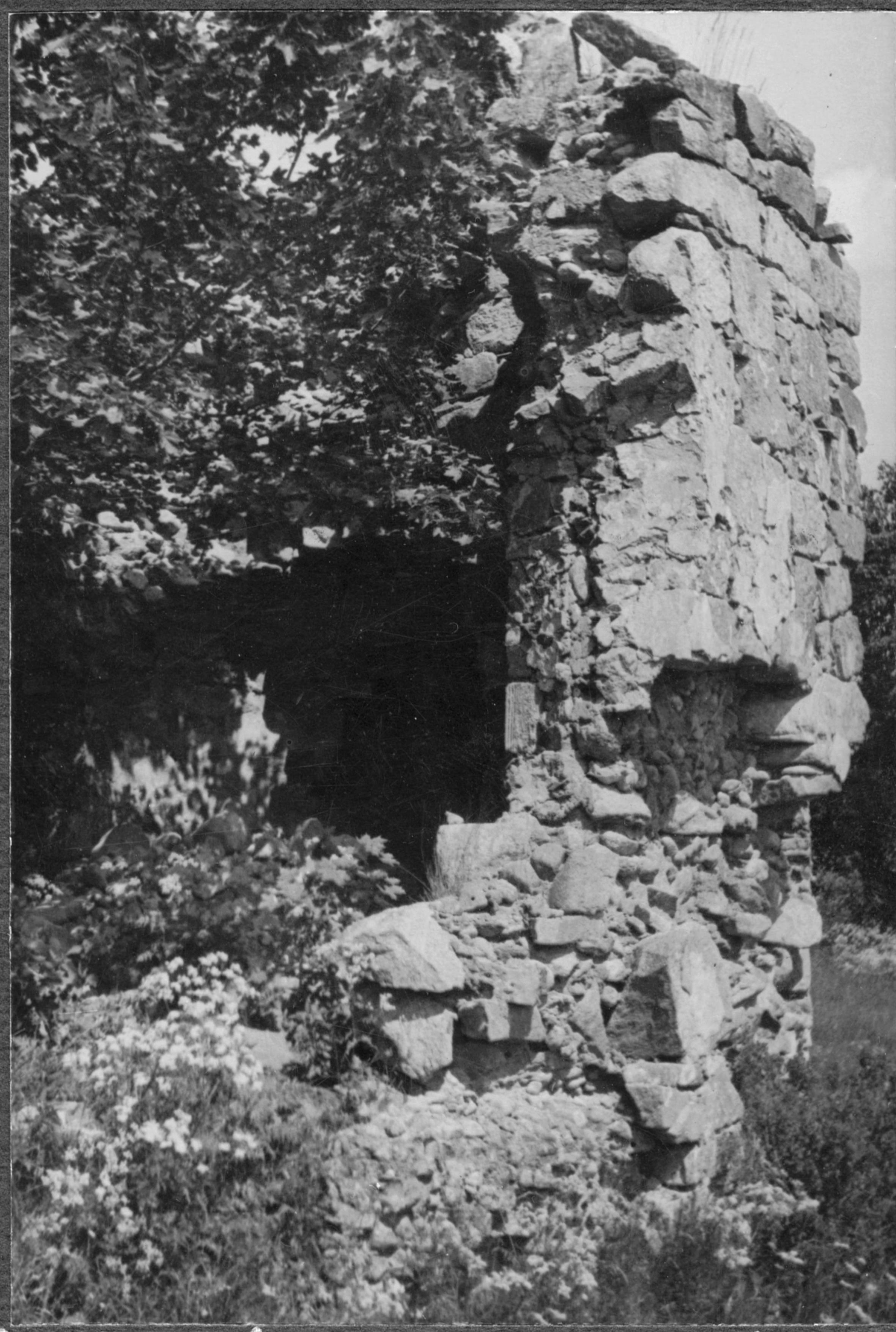 Erik Lundberg, Hjälmseryds gamla kyrka