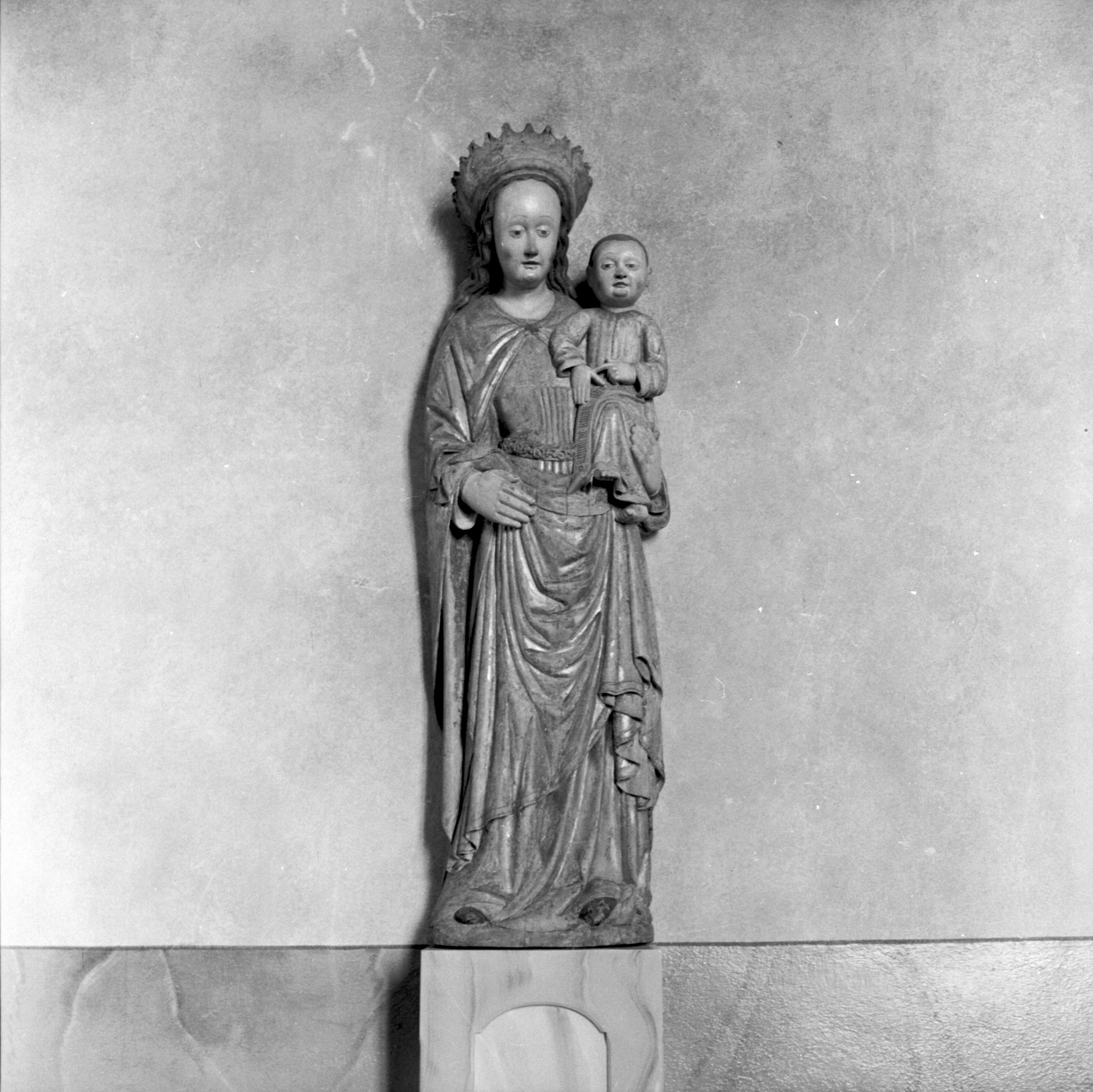 Åke Nisbeth, Njutångers kyrka