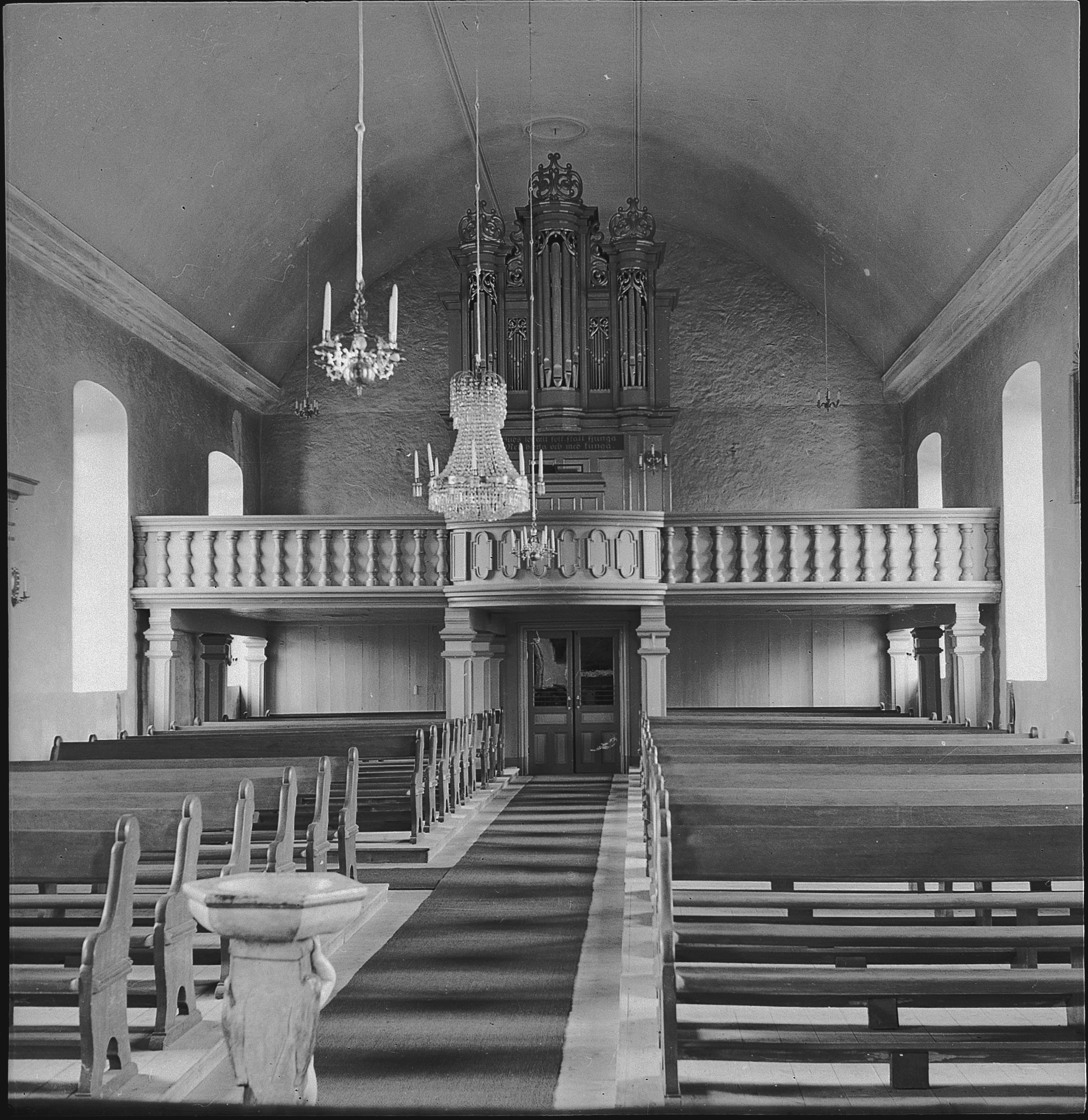 Ivar Schnell, Stenkvista kyrka
