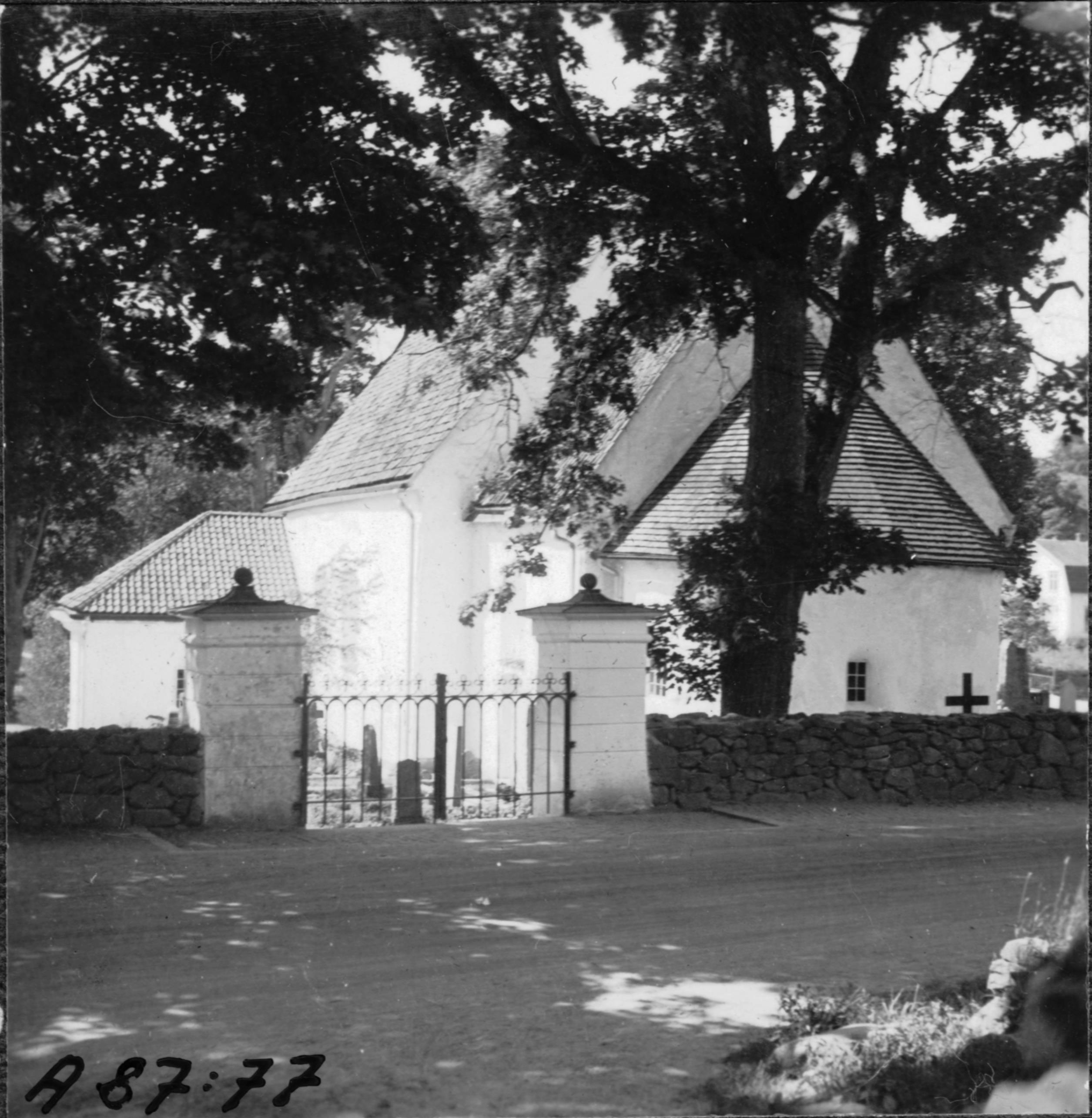 Nils Lagergren, Nättraby kyrka