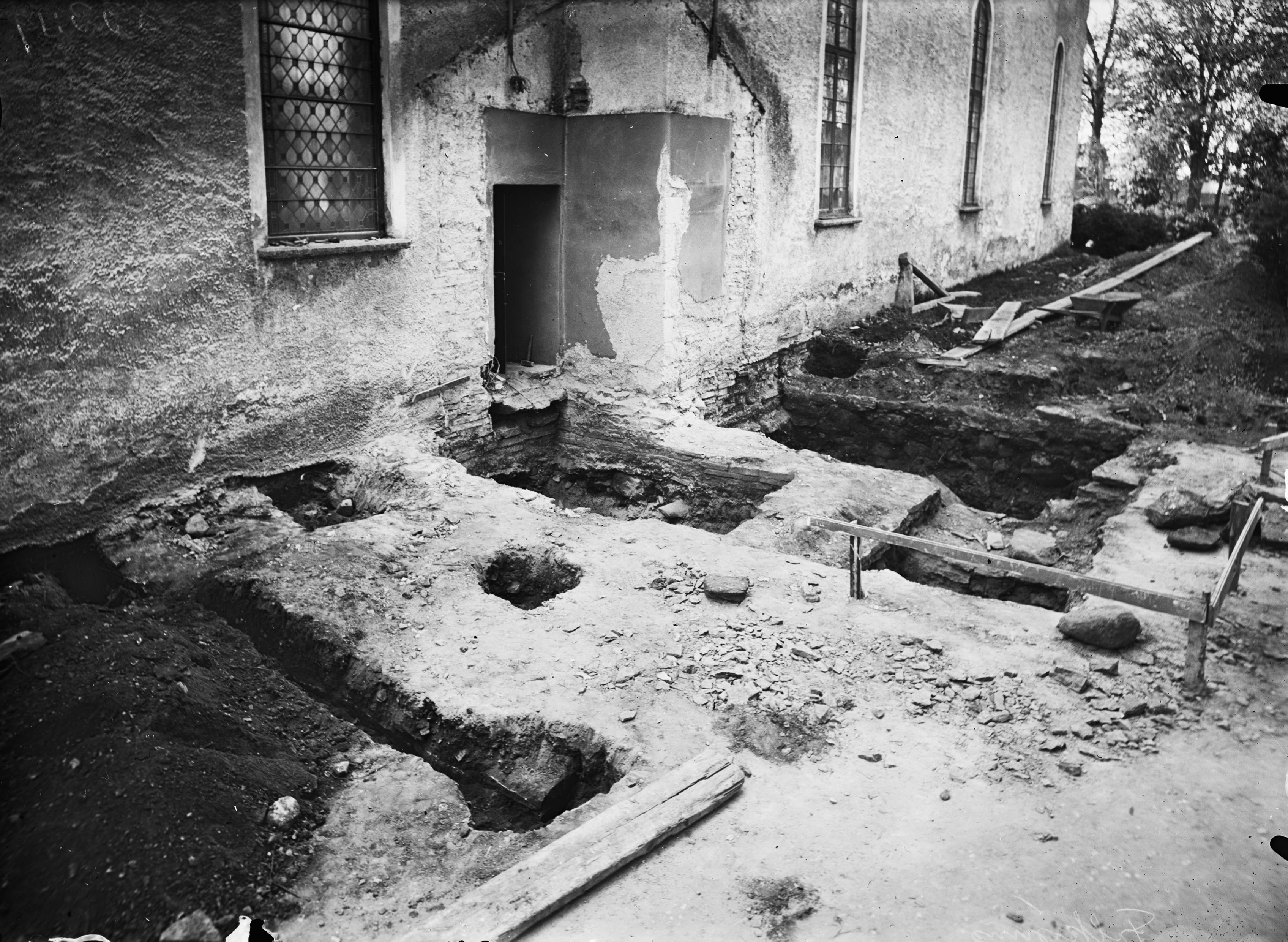 Anders Roland, Falköping, Sankt Olofs kyrka