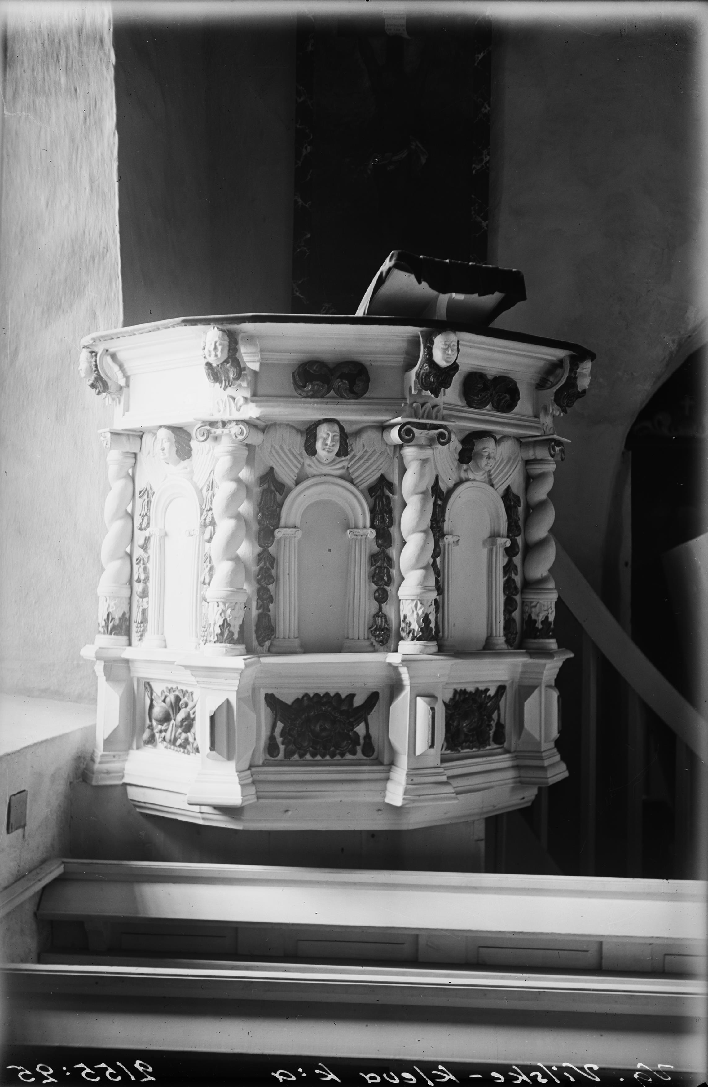 Olle Hellström, Vilske - Kleva kyrka