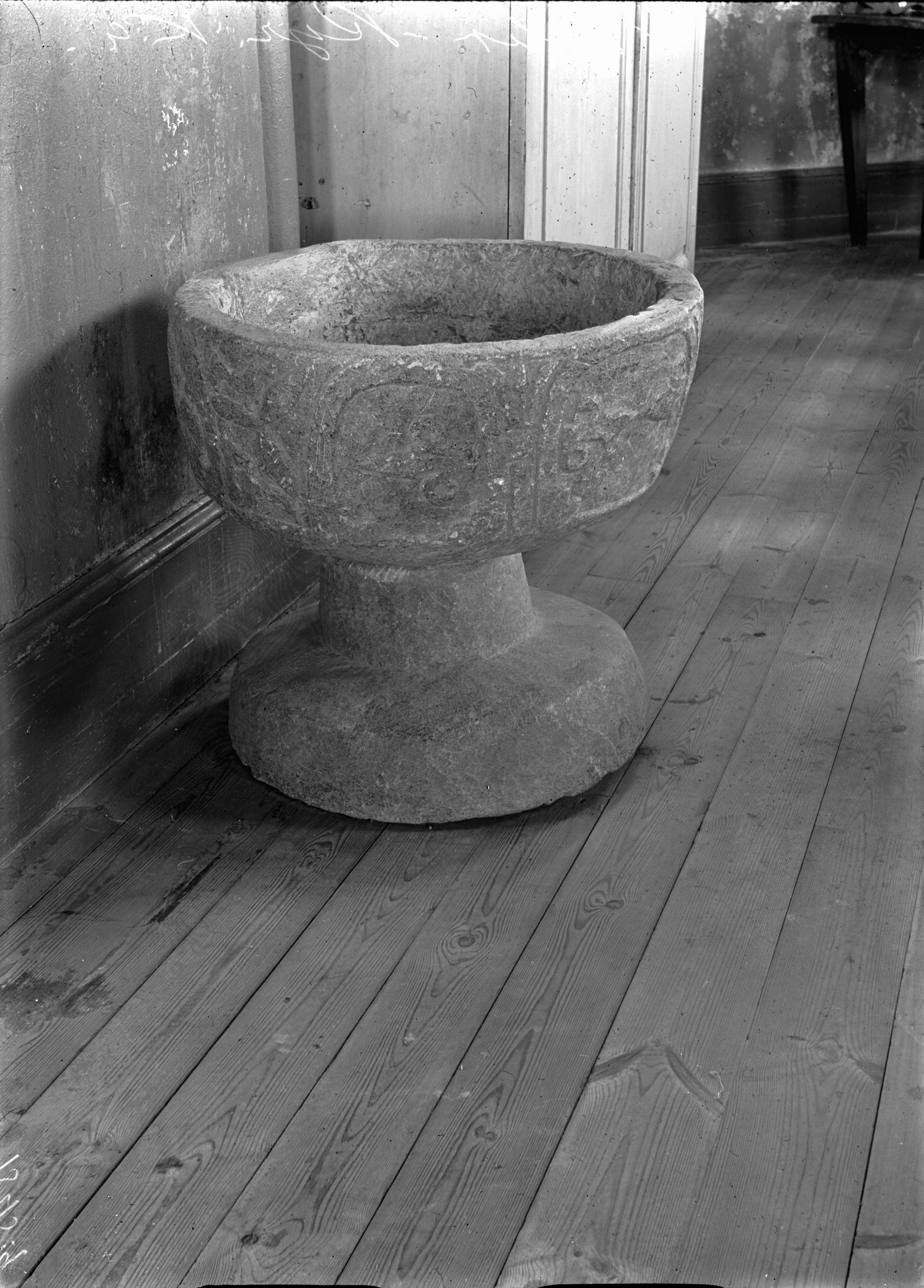 Bertil Waldén, Valbo-Ryrs kyrka