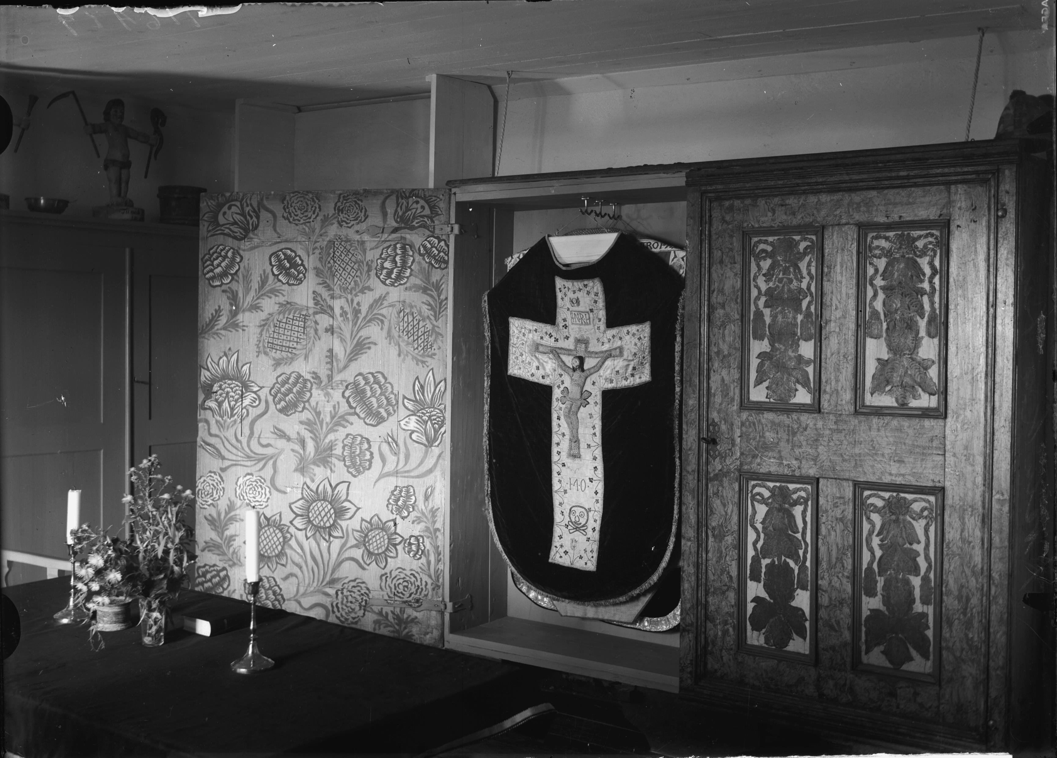 Oscar Svensson, Tveta kyrka