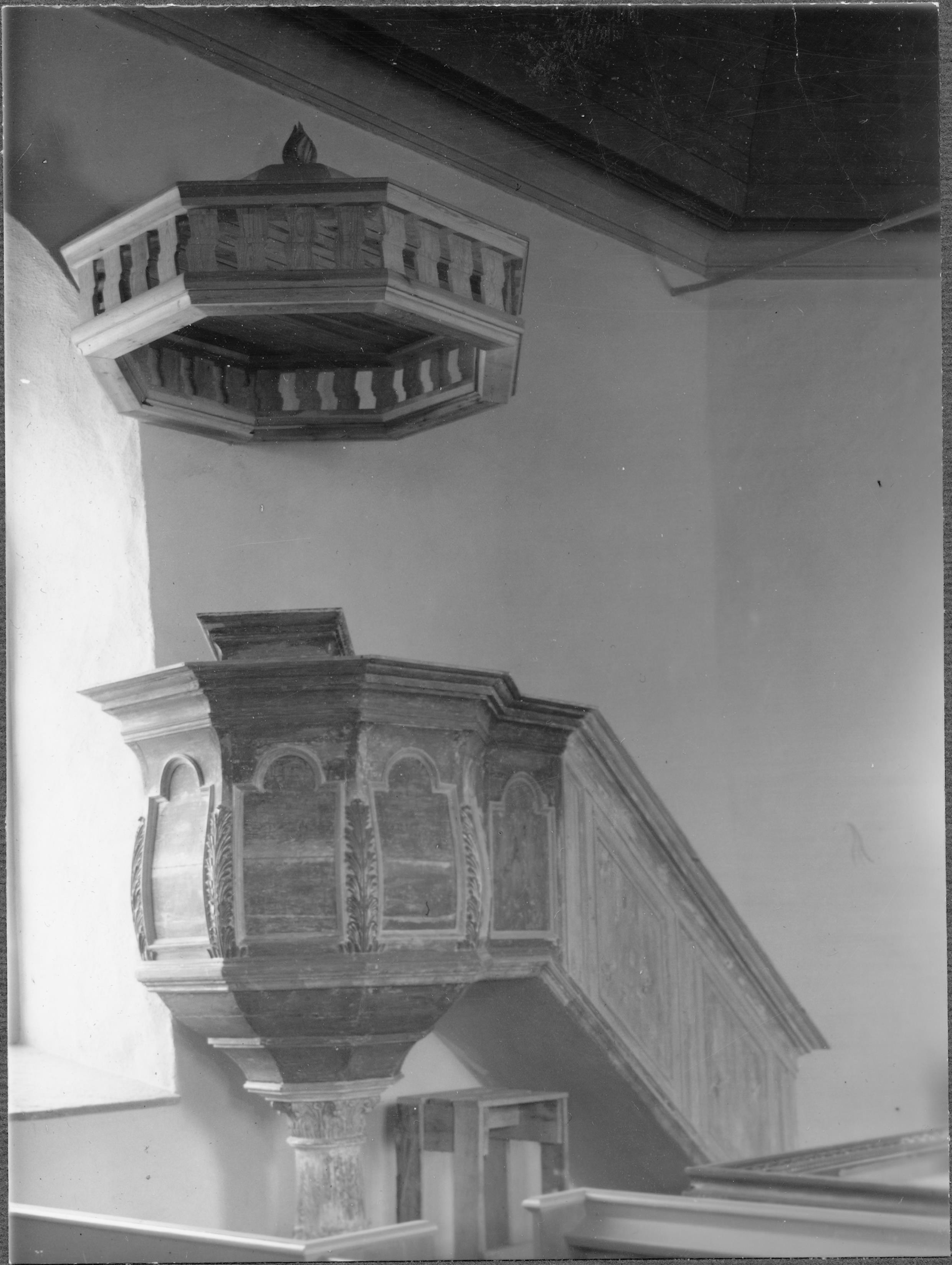 Olle Hellström, Värmskogs kyrka
