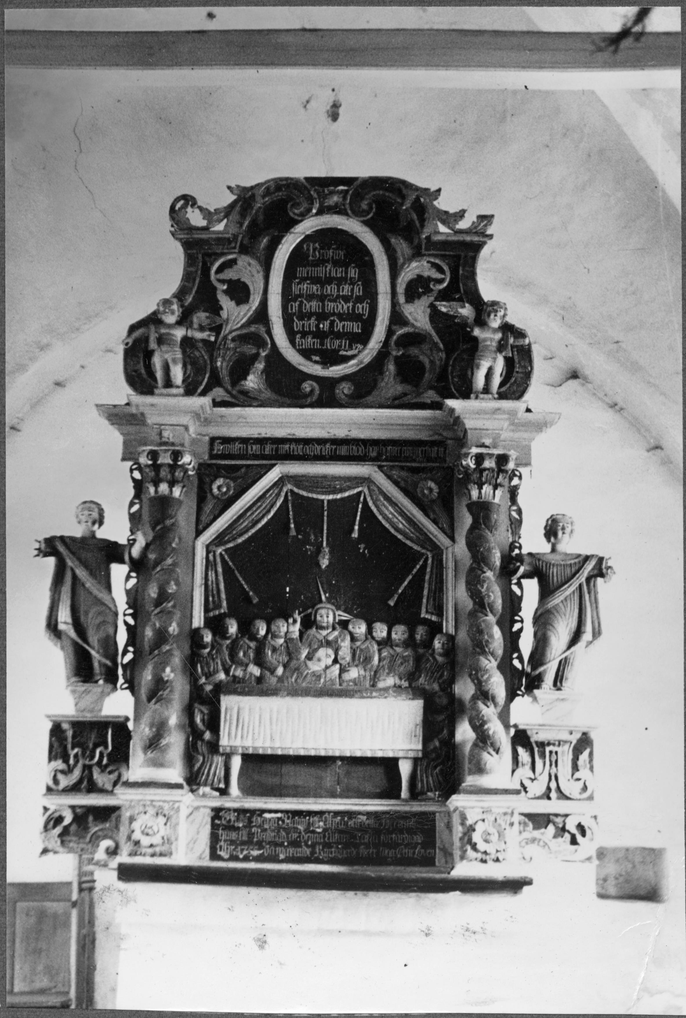 Osvald Owald, Stora Hammars gamla kyrka