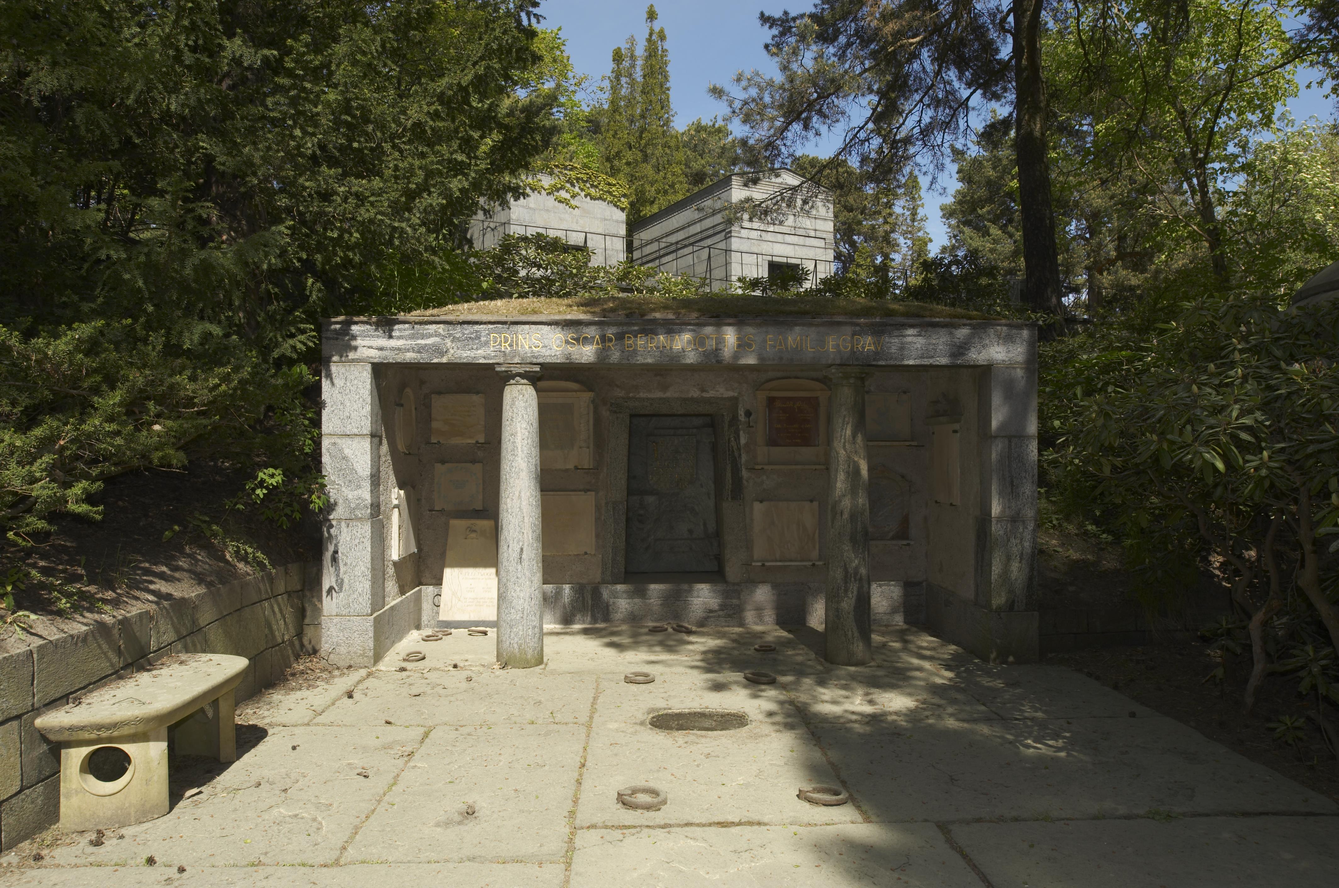 Bengt A Lundberg, Stockholms norra kyrkogård