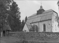 Ytterlännäs gamla kyrka