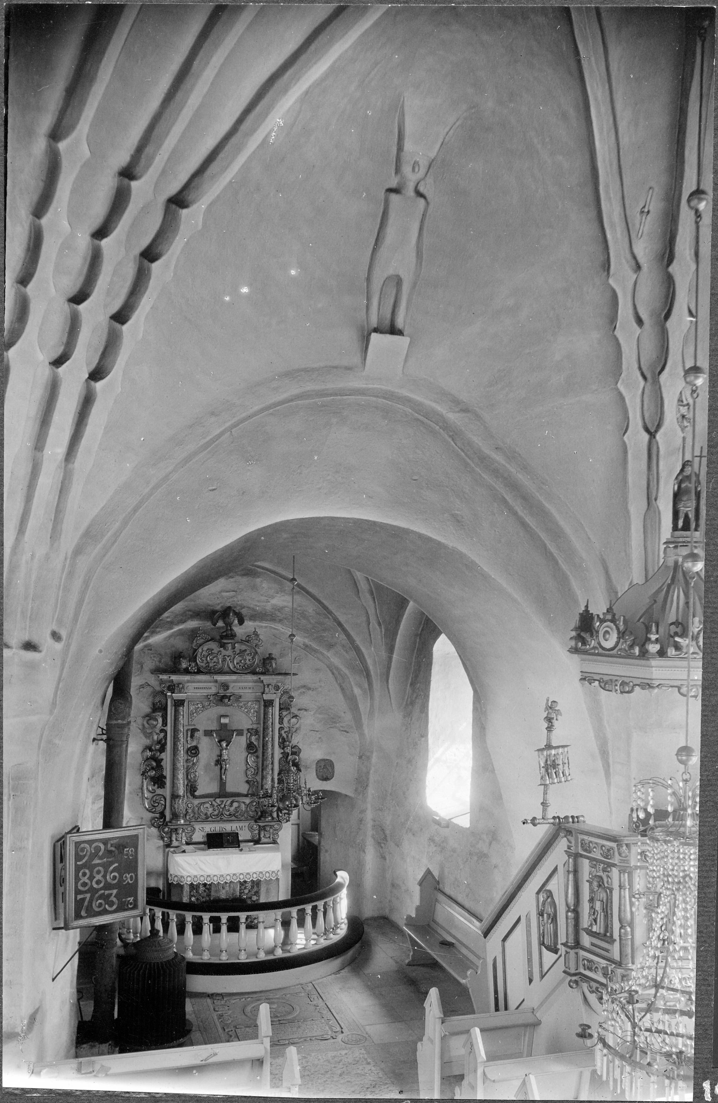 Sigurd Wallin, Halla kyrka