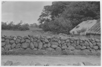 Torpa socken, stengärdesgårdar