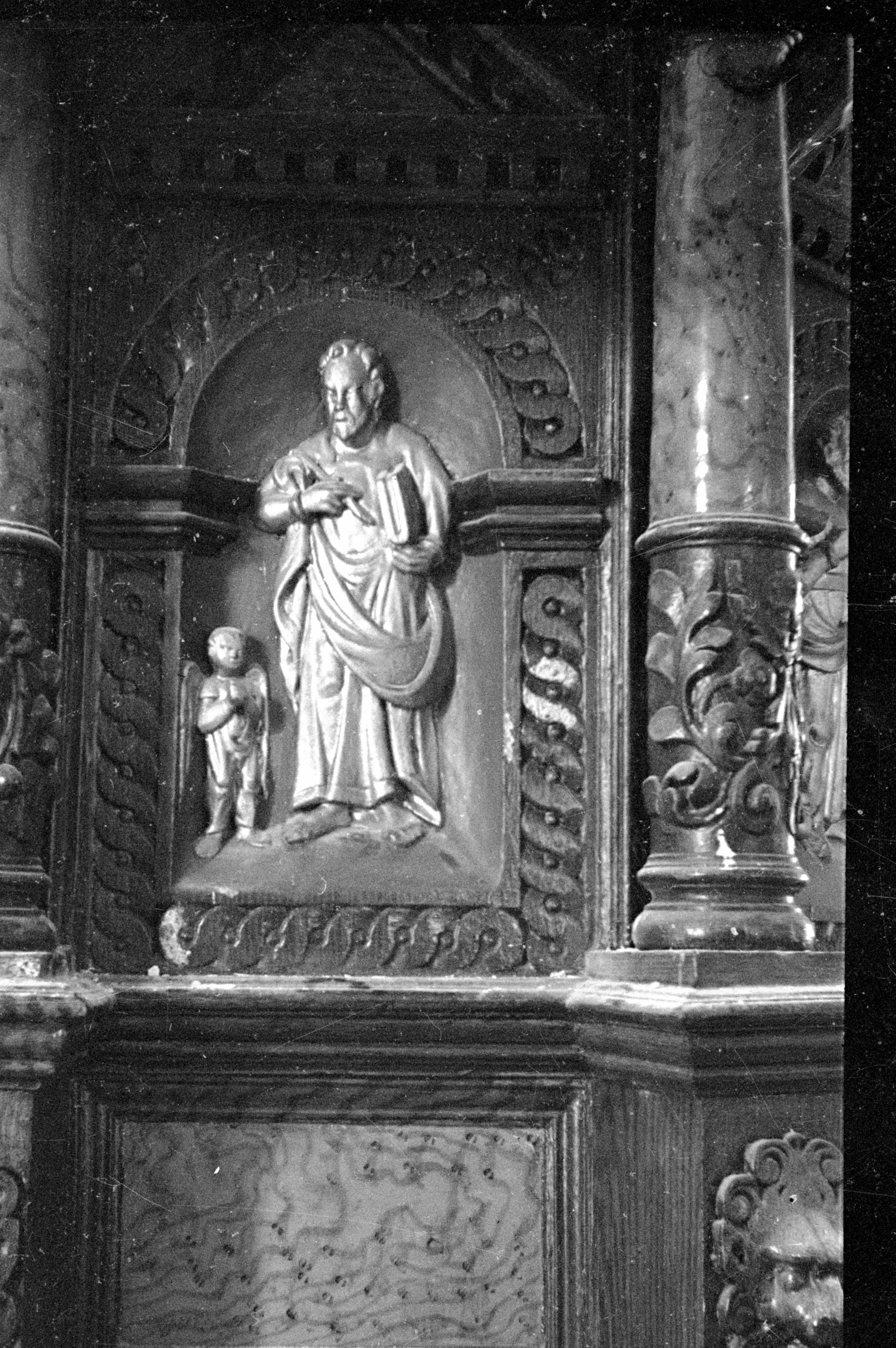 Osvald Owald, Skivarp, Sankt Laurentius kyrka