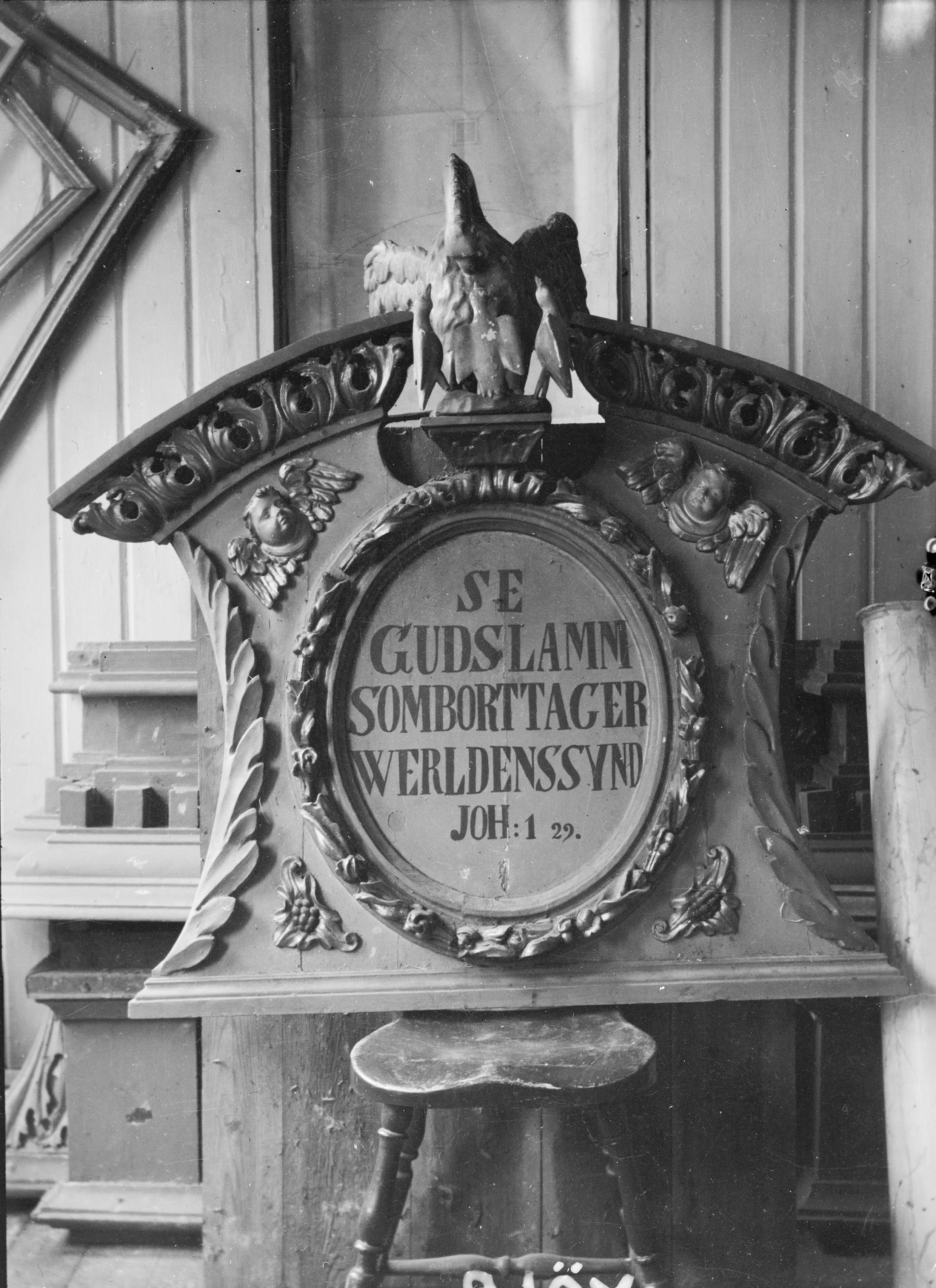 Olle Hellström, Väla kyrka