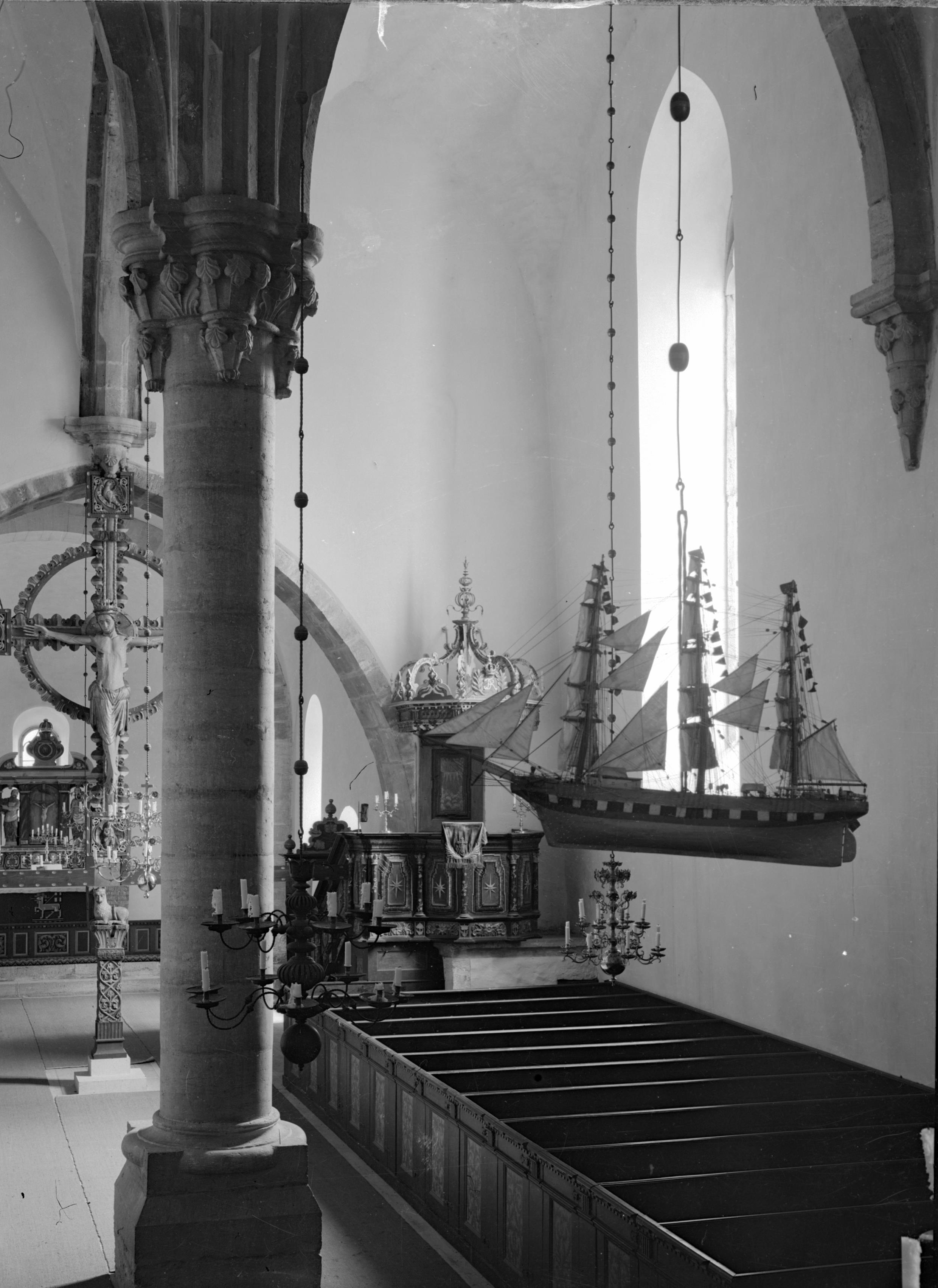 Iwar Anderson, Stånga kyrka