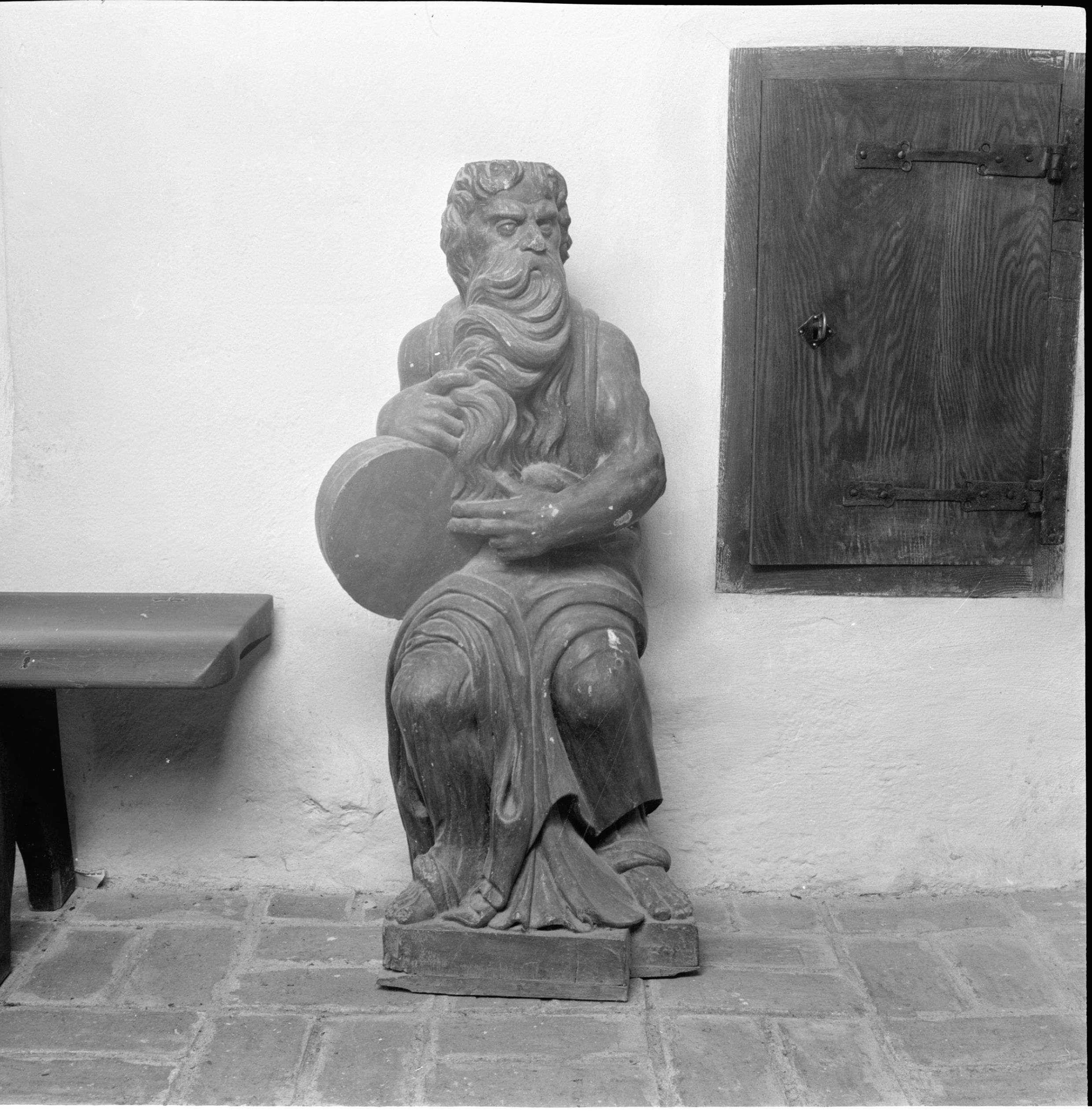 Nils Lagergren, Håtuna kyrka
