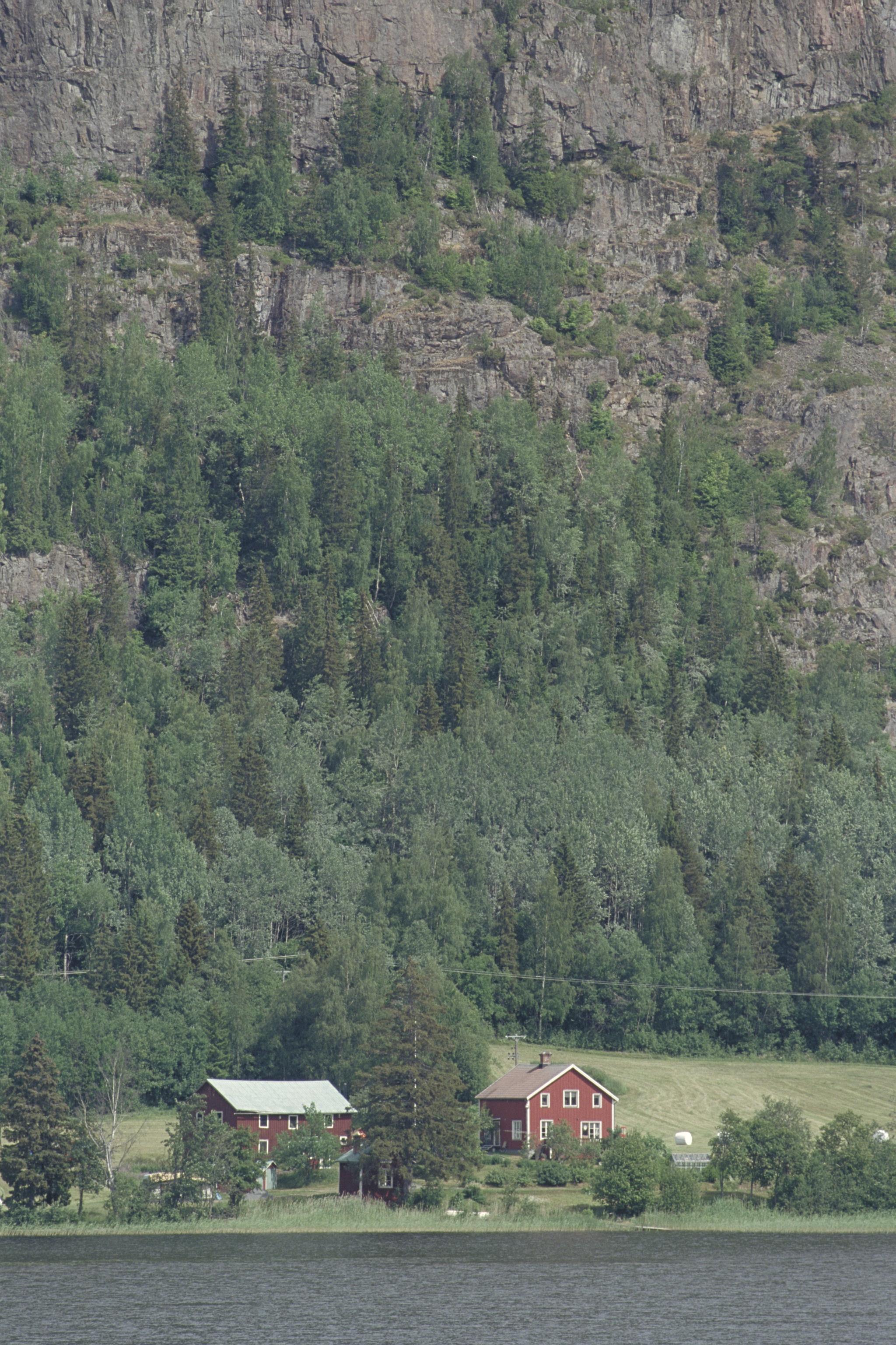 Bengt A Lundberg, Omneberget