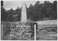 Milsten i gränsen mellan Örsås och Tranemo socknar