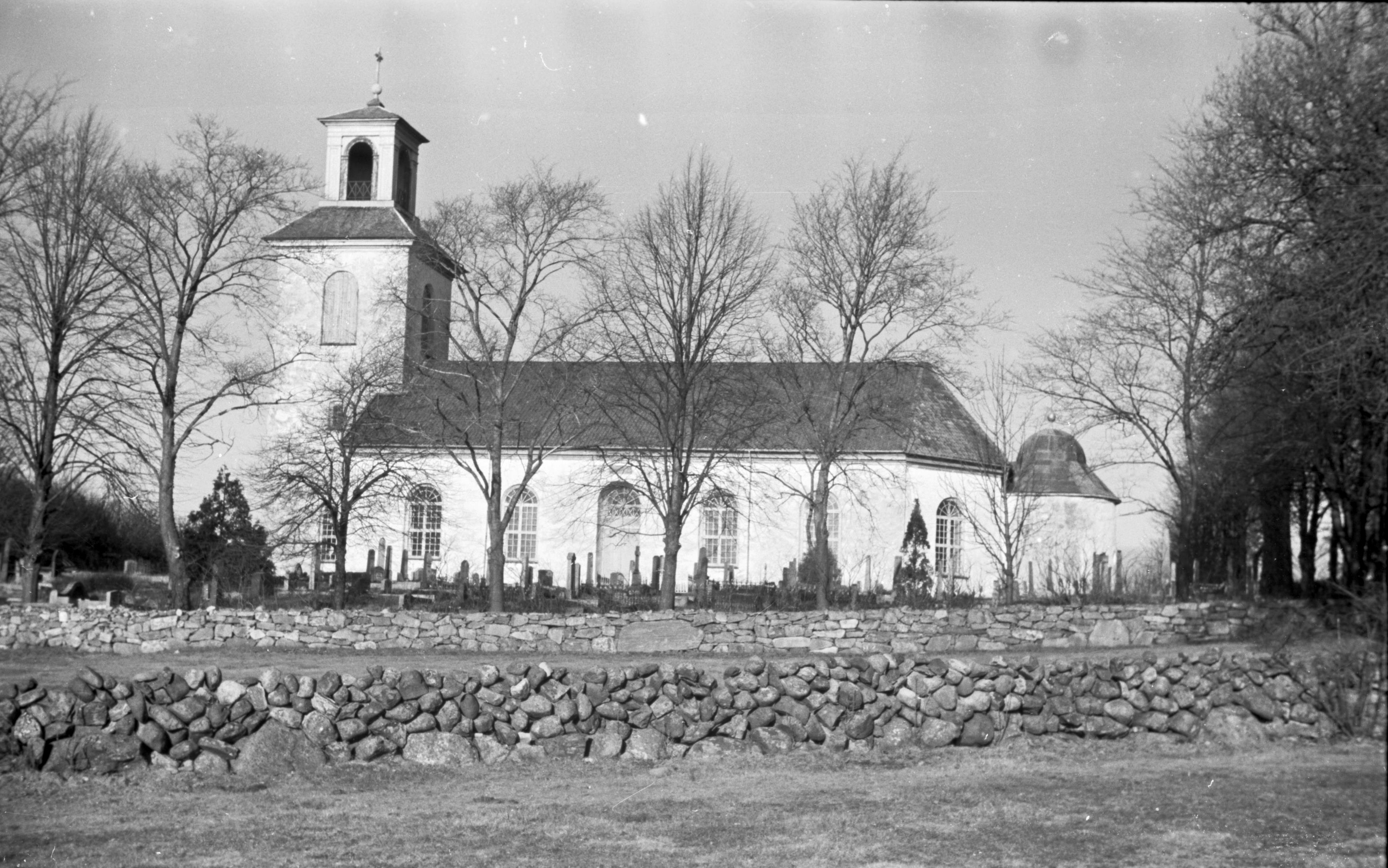 Bertil Berthelson, Valla kyrka