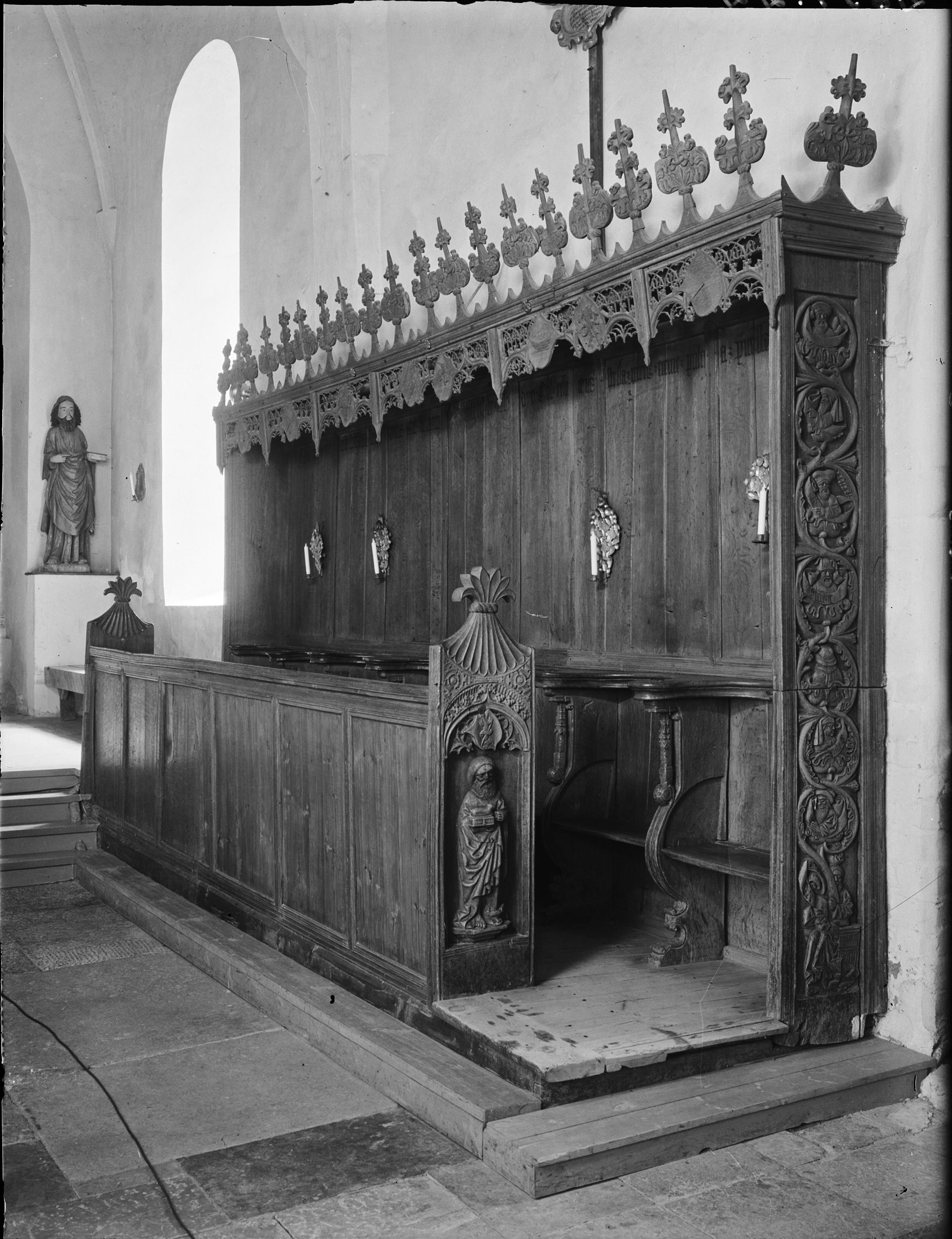 Nils Lagergren, Veckholms kyrka