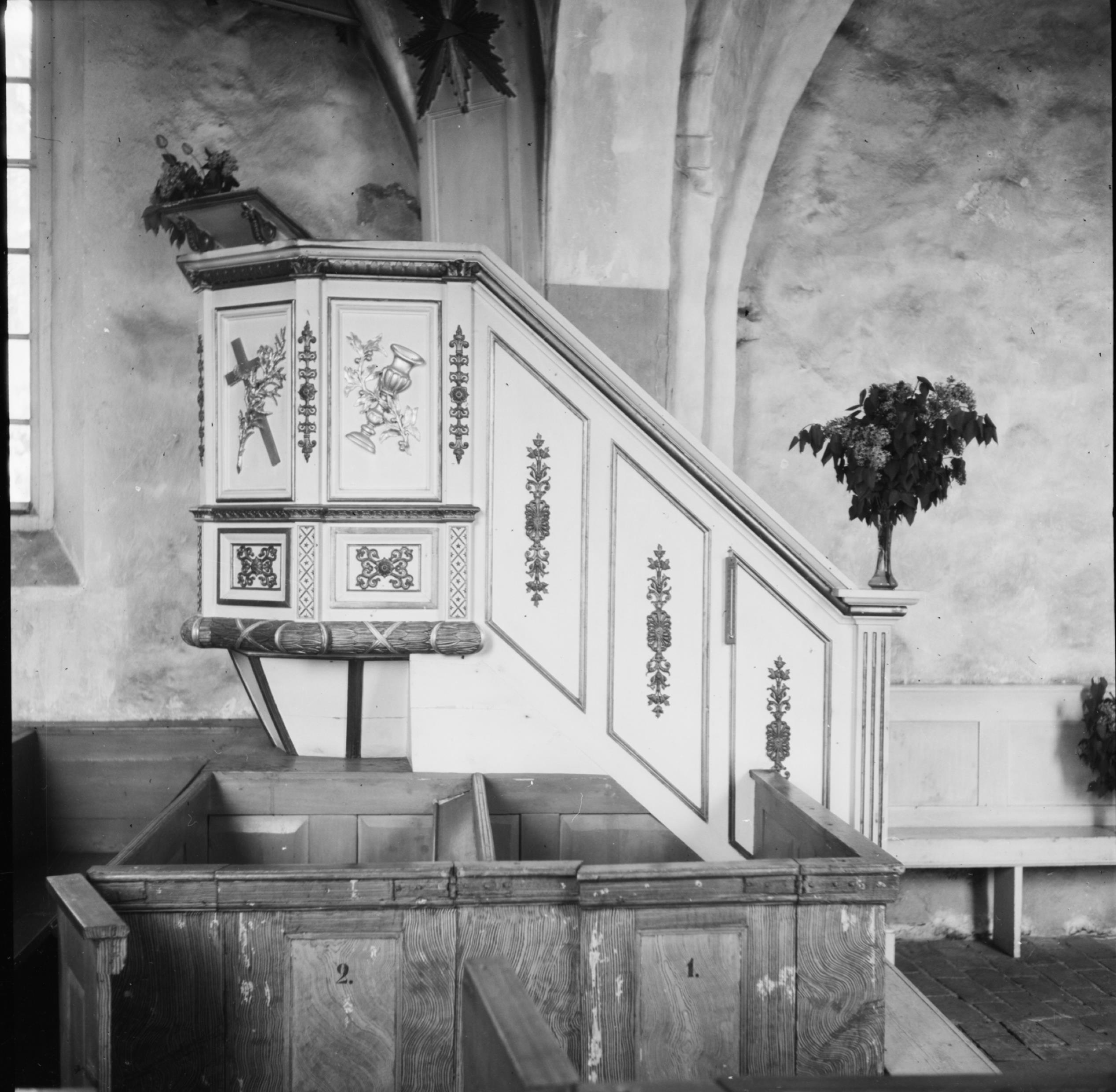 Iwar Anderson, Häggeby kyrka