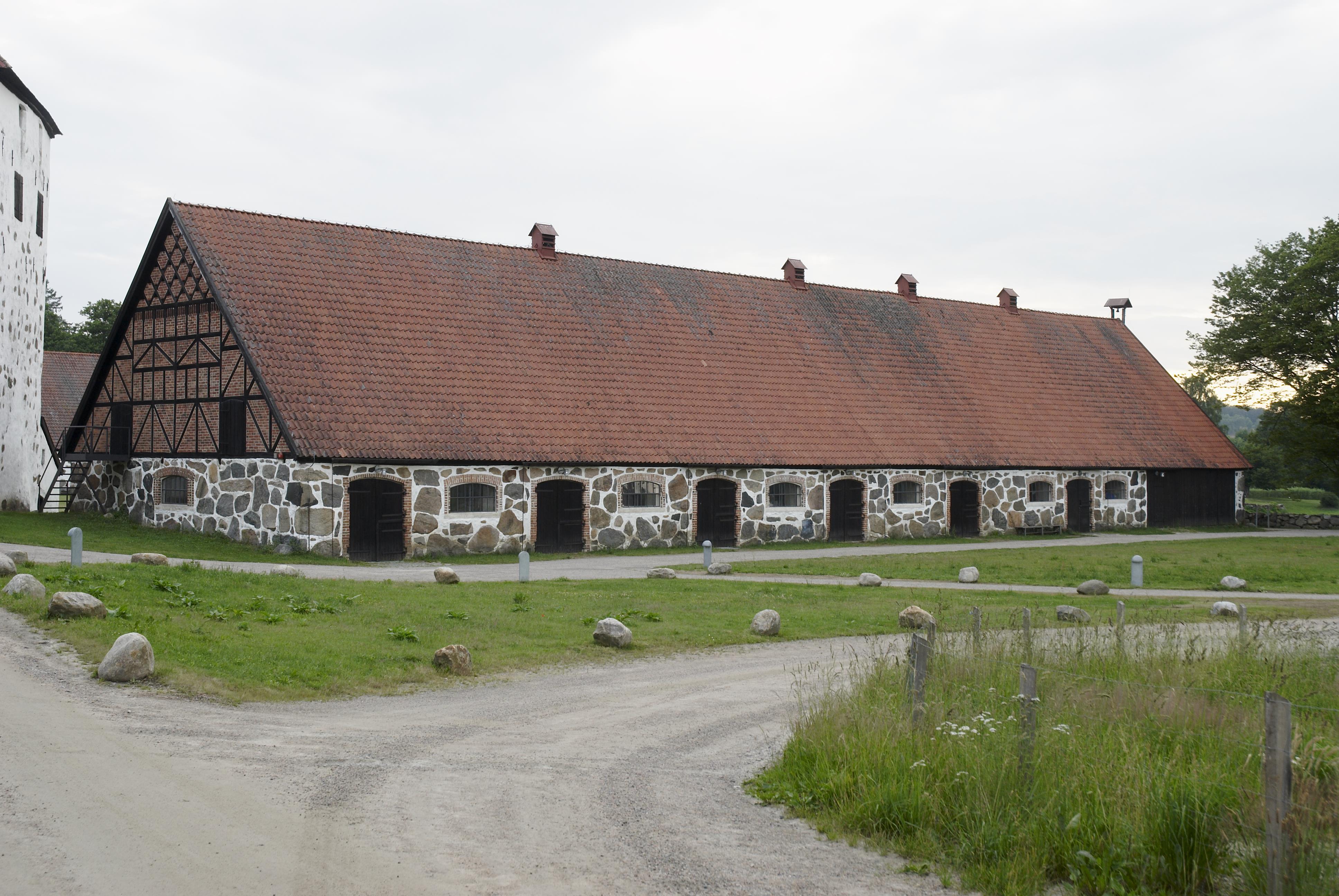 Bengt A Lundberg, Hovdala slott