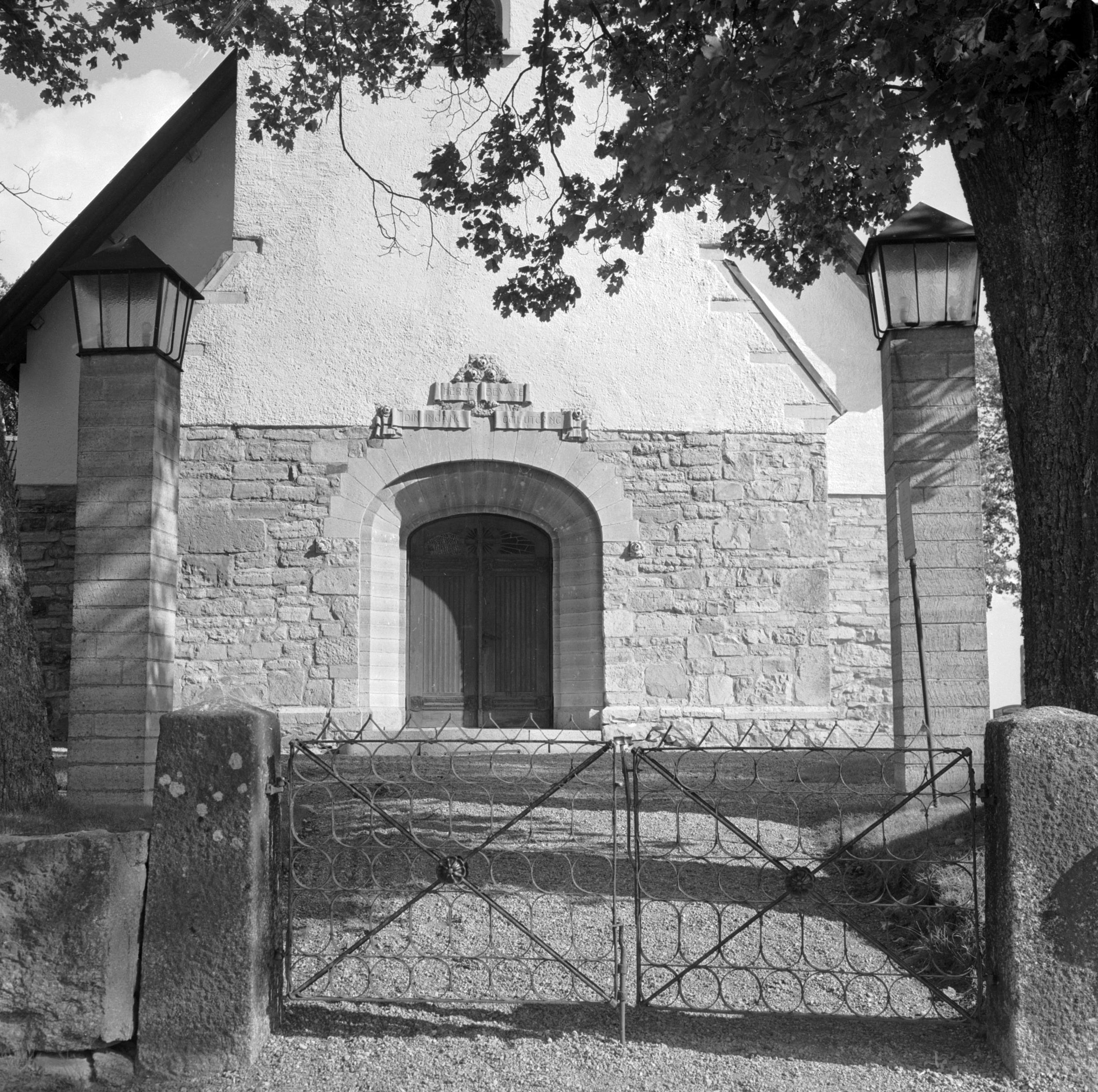 Reine Axel Unnerbäck, Hackvads kyrka