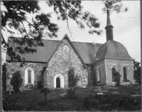 Frötuna kyrka