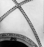 Image of DR EM85;438C