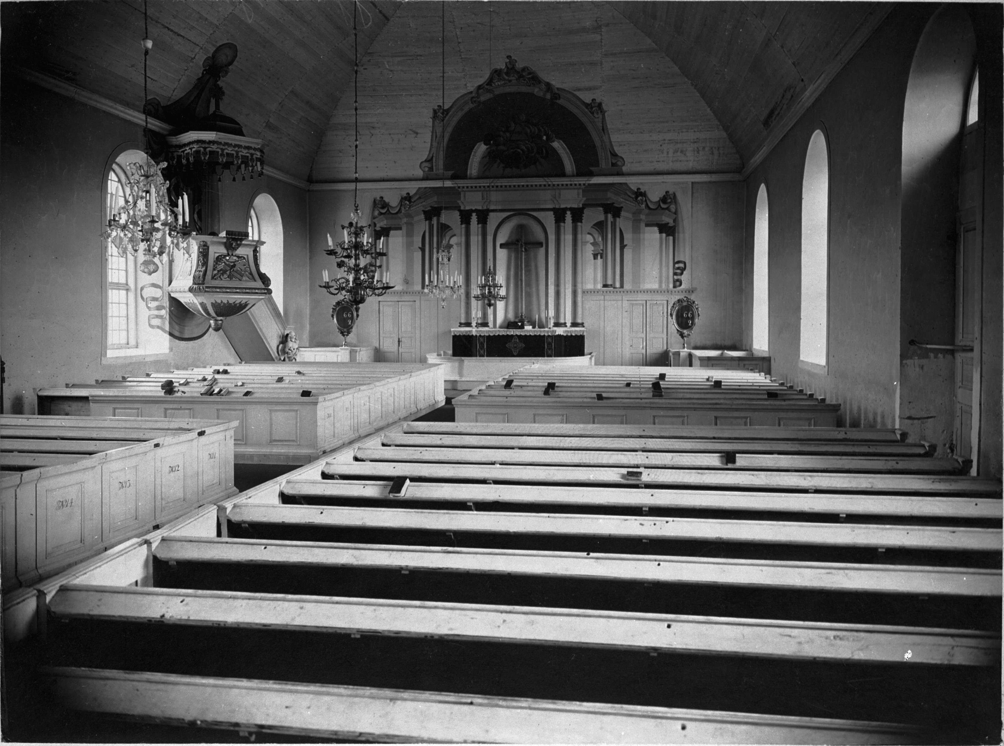 Alfred Nilson, Häggenås kyrka