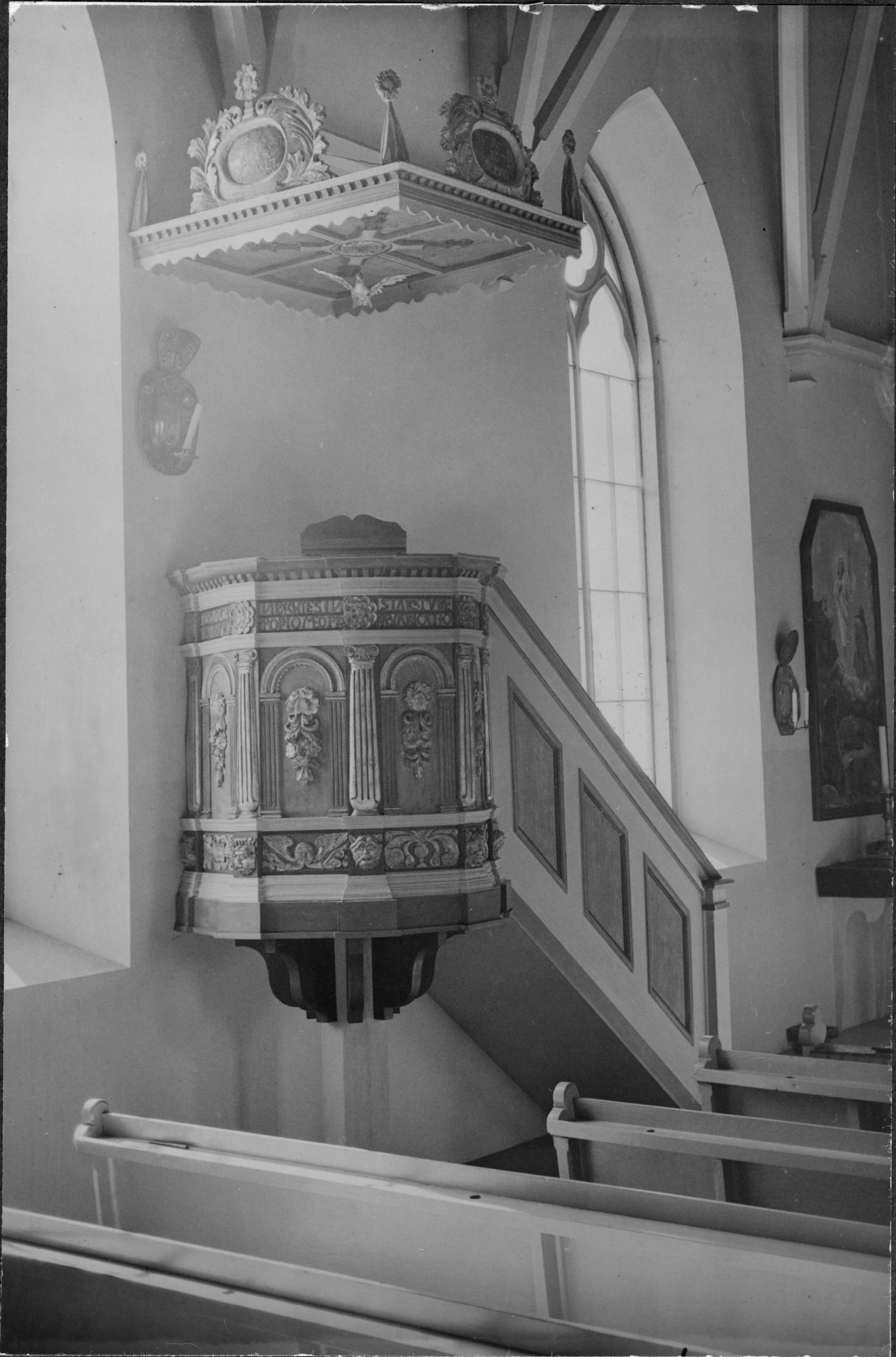 Sven Wahlgren, Källa Nya kyrka