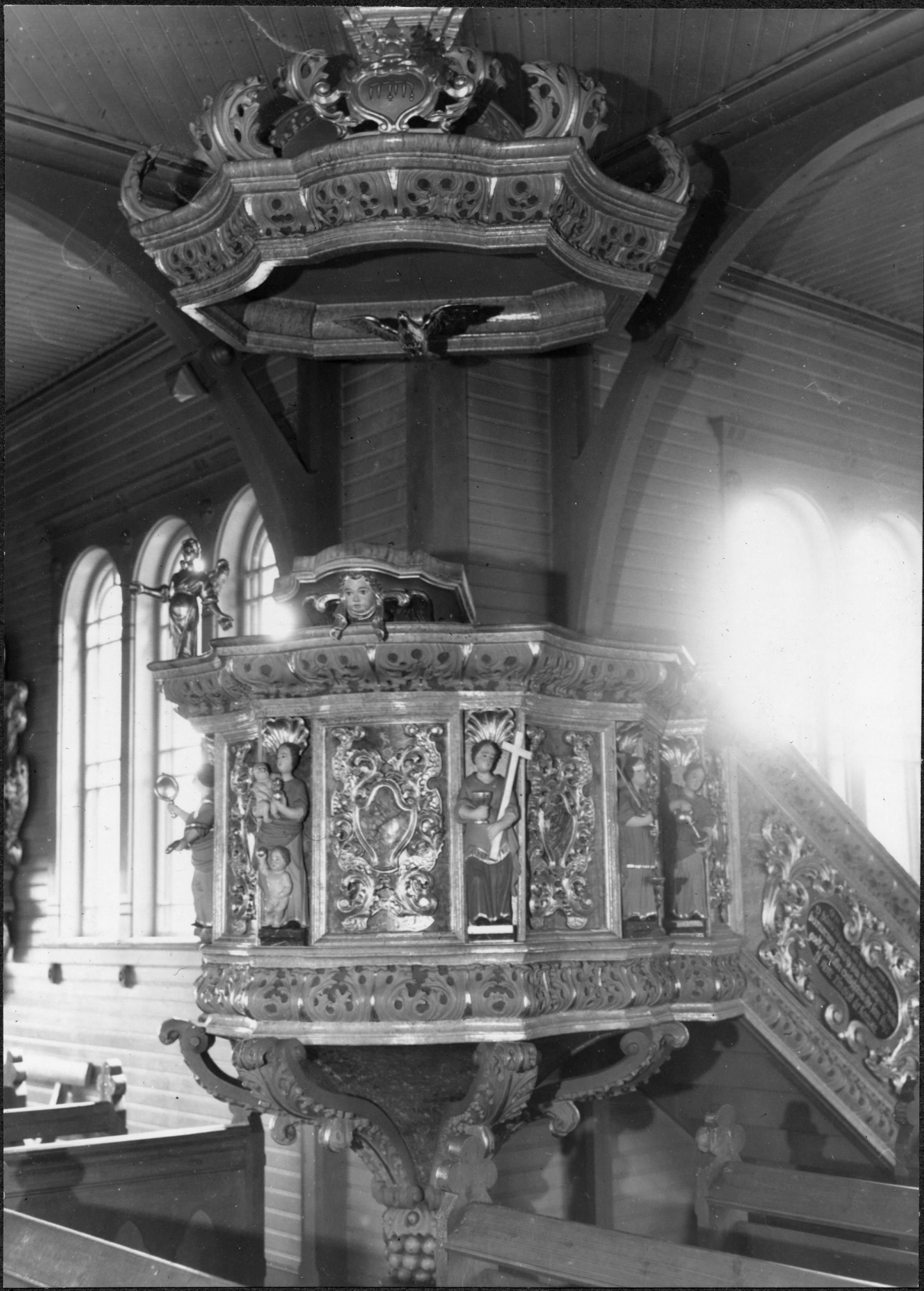 Olle Hellström, Nyeds kyrka