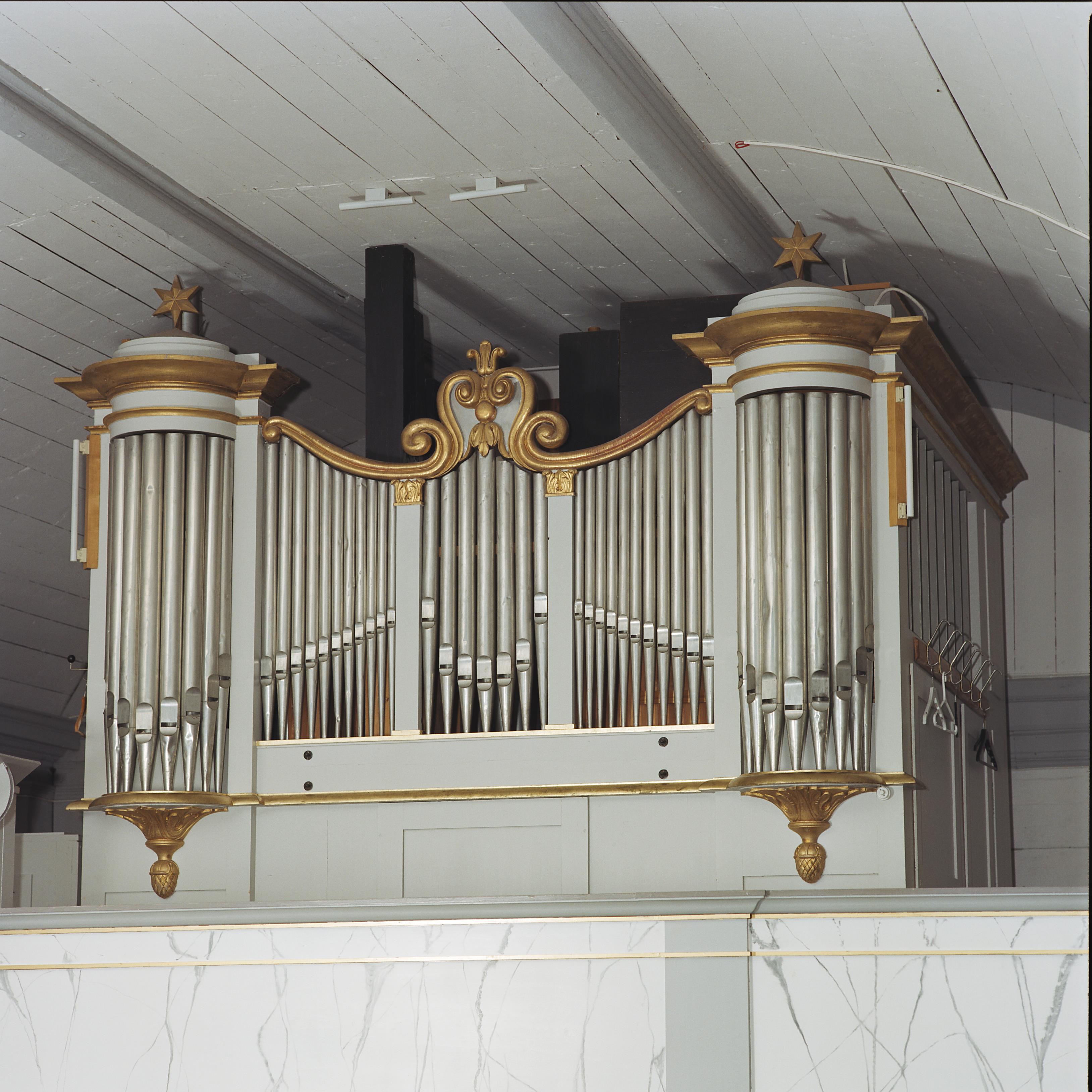 Bengt A Lundberg, Roslags-Kulla kyrka
