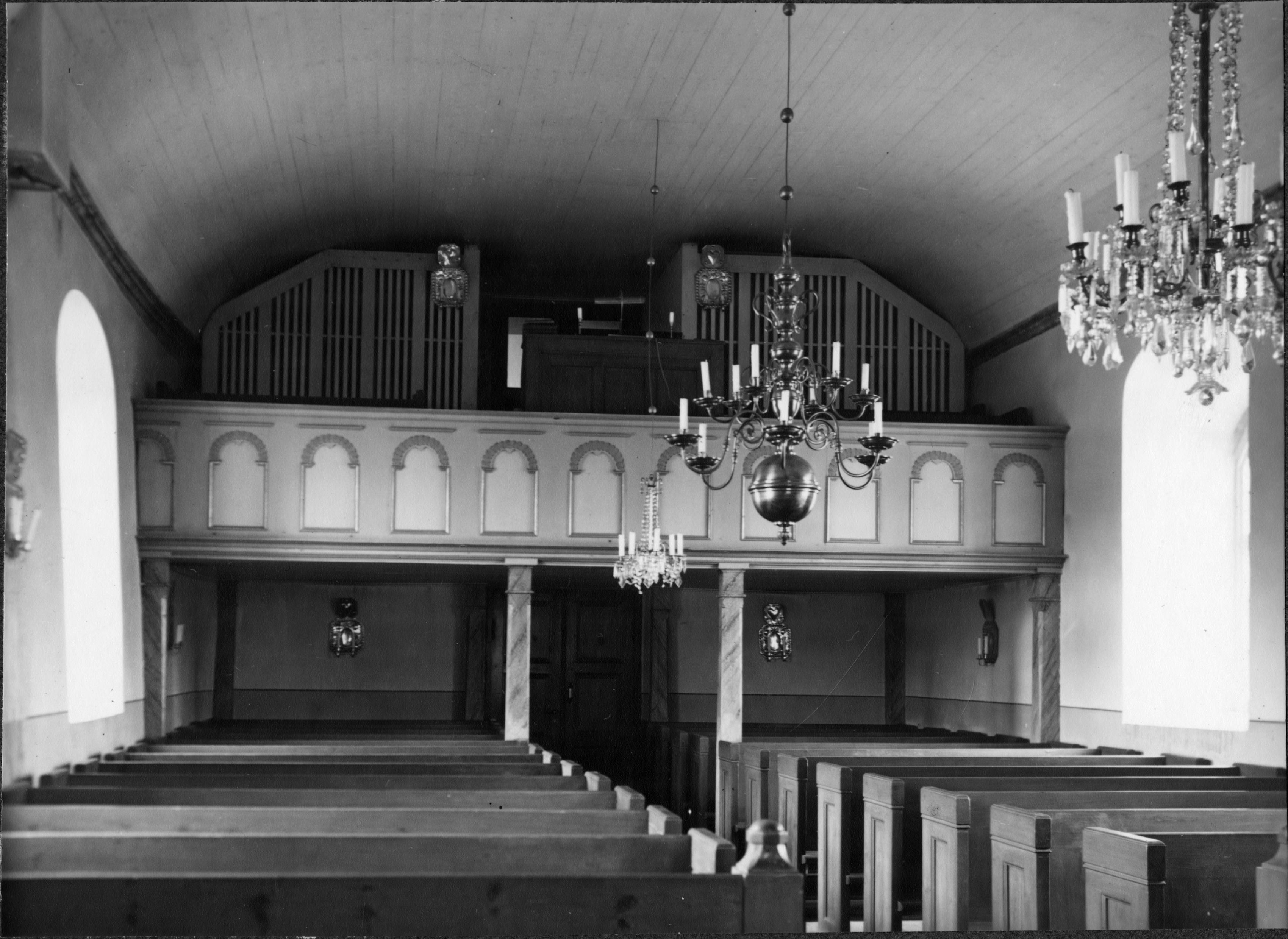Olle Hellström, Öra kyrka