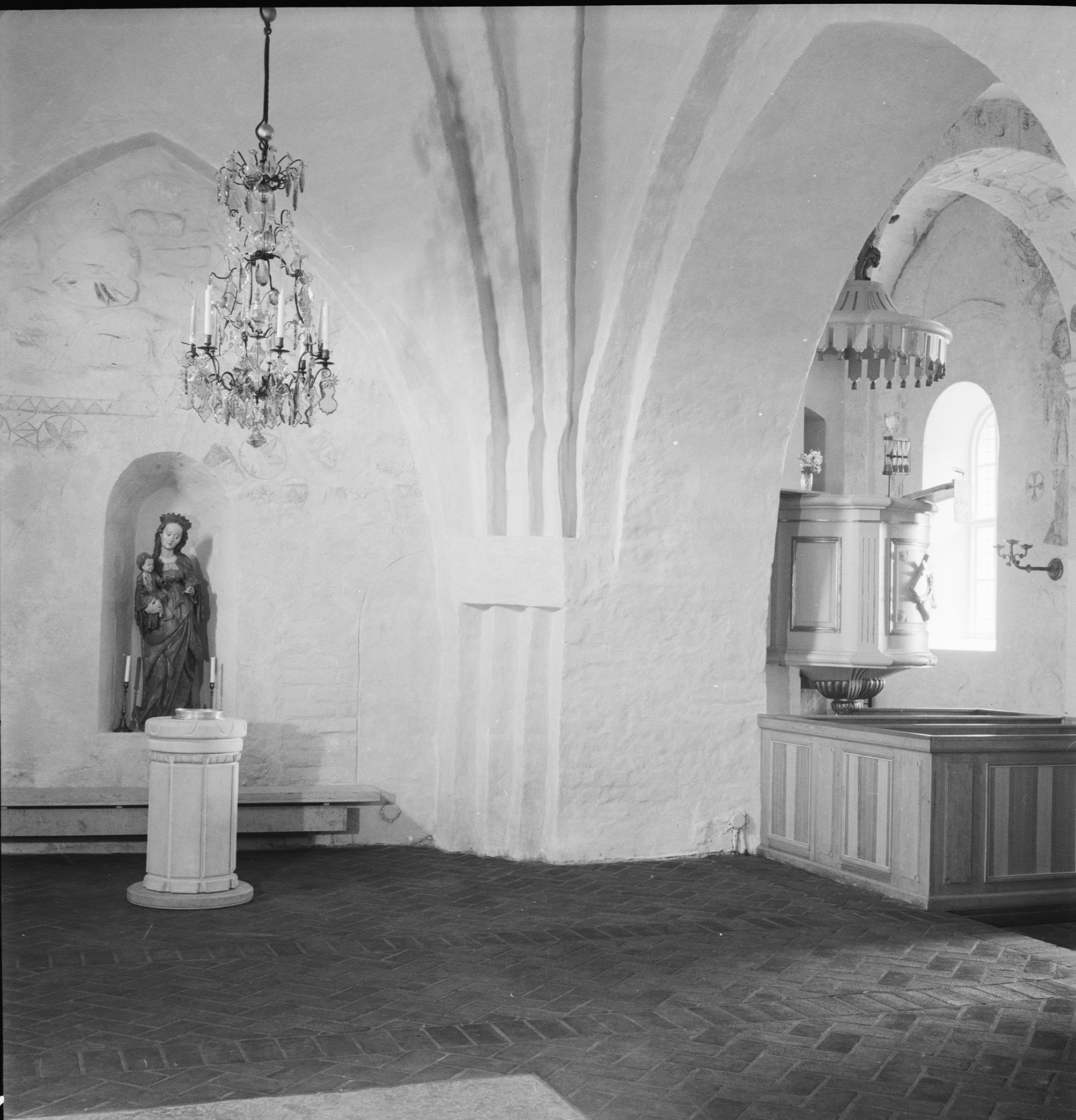 Marianne Bratt Gustafsson, Skånela kyrka