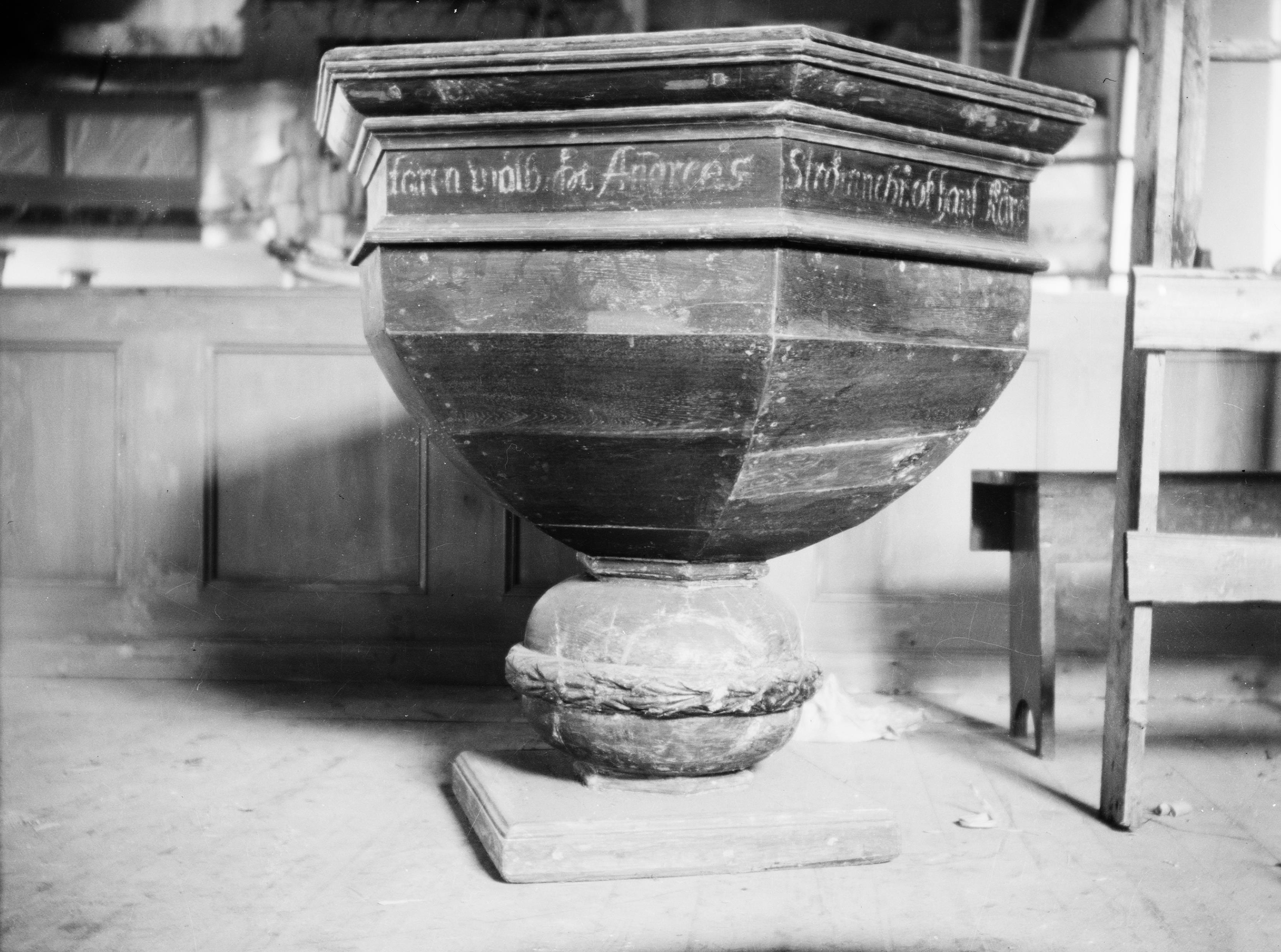 Olle Hellström, Skepplanda kyrka