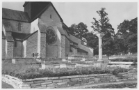 Varnhems klosterkyrka och klosterruin