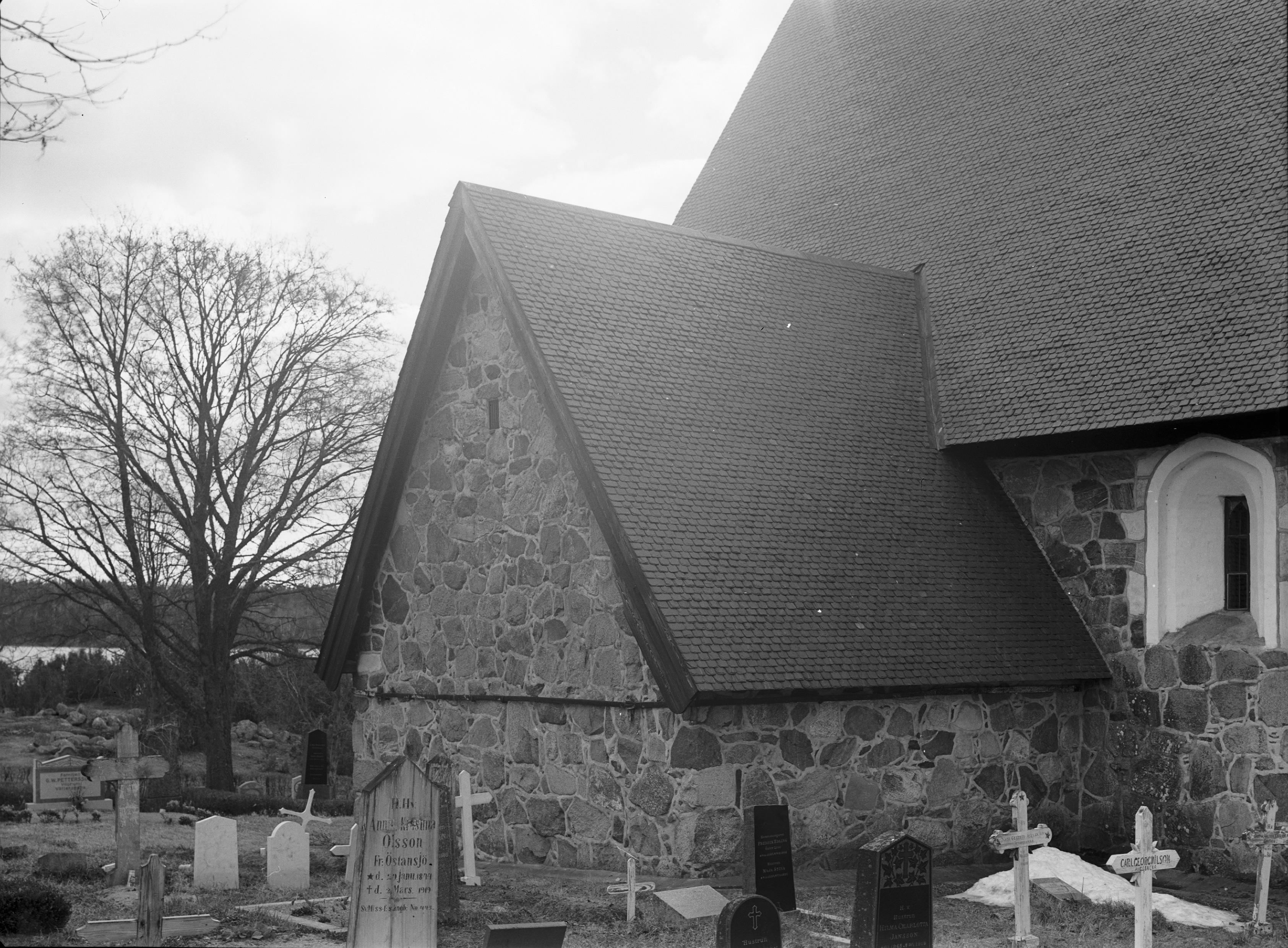 Iwar Anderson, Länna kyrka