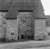 Håtuna kyrka