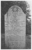 Gösslunda kyrkogård, minnesmärke