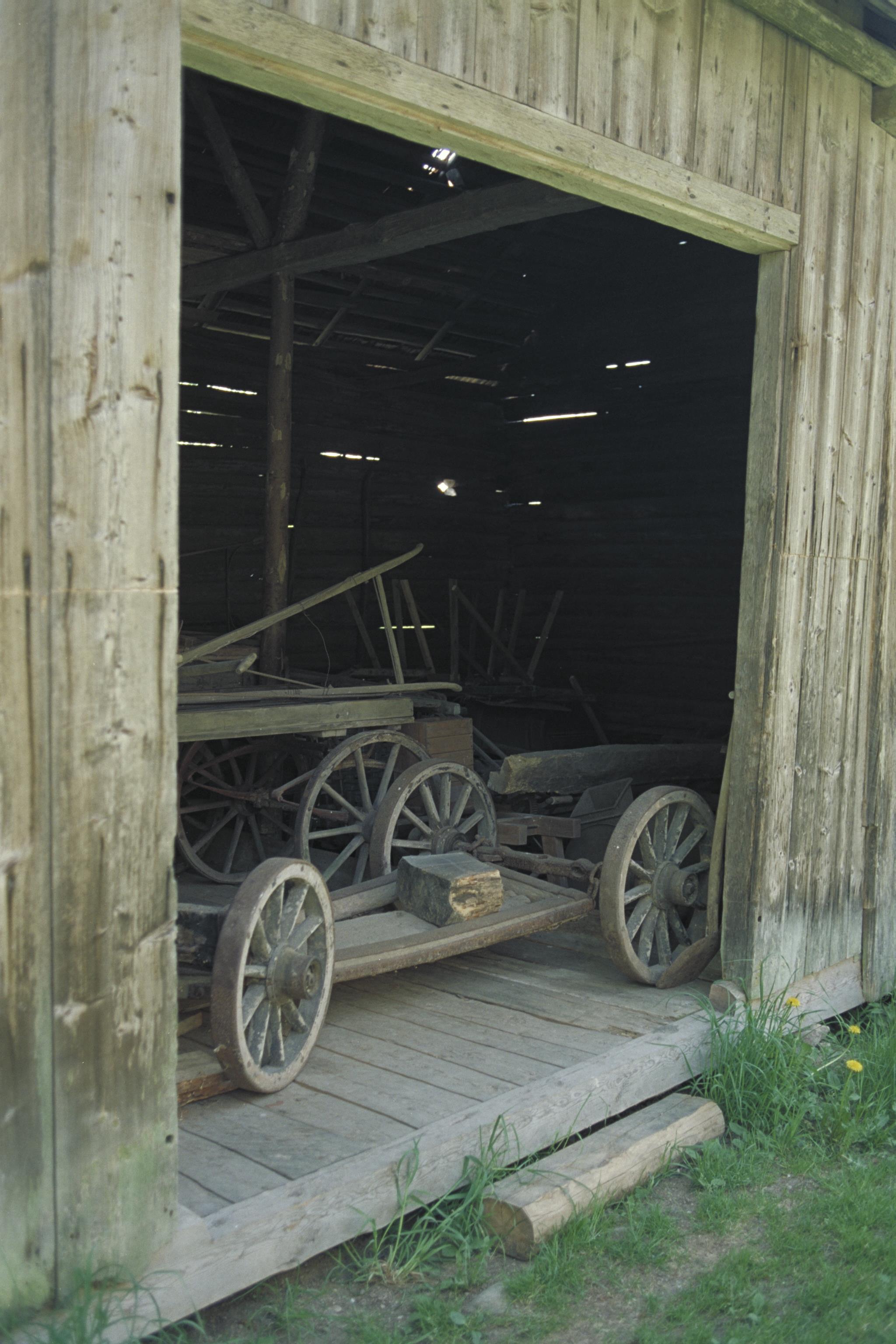 Bengt A Lundberg, Smedstorps by