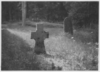 Sundals-Ryrs kyrkogård