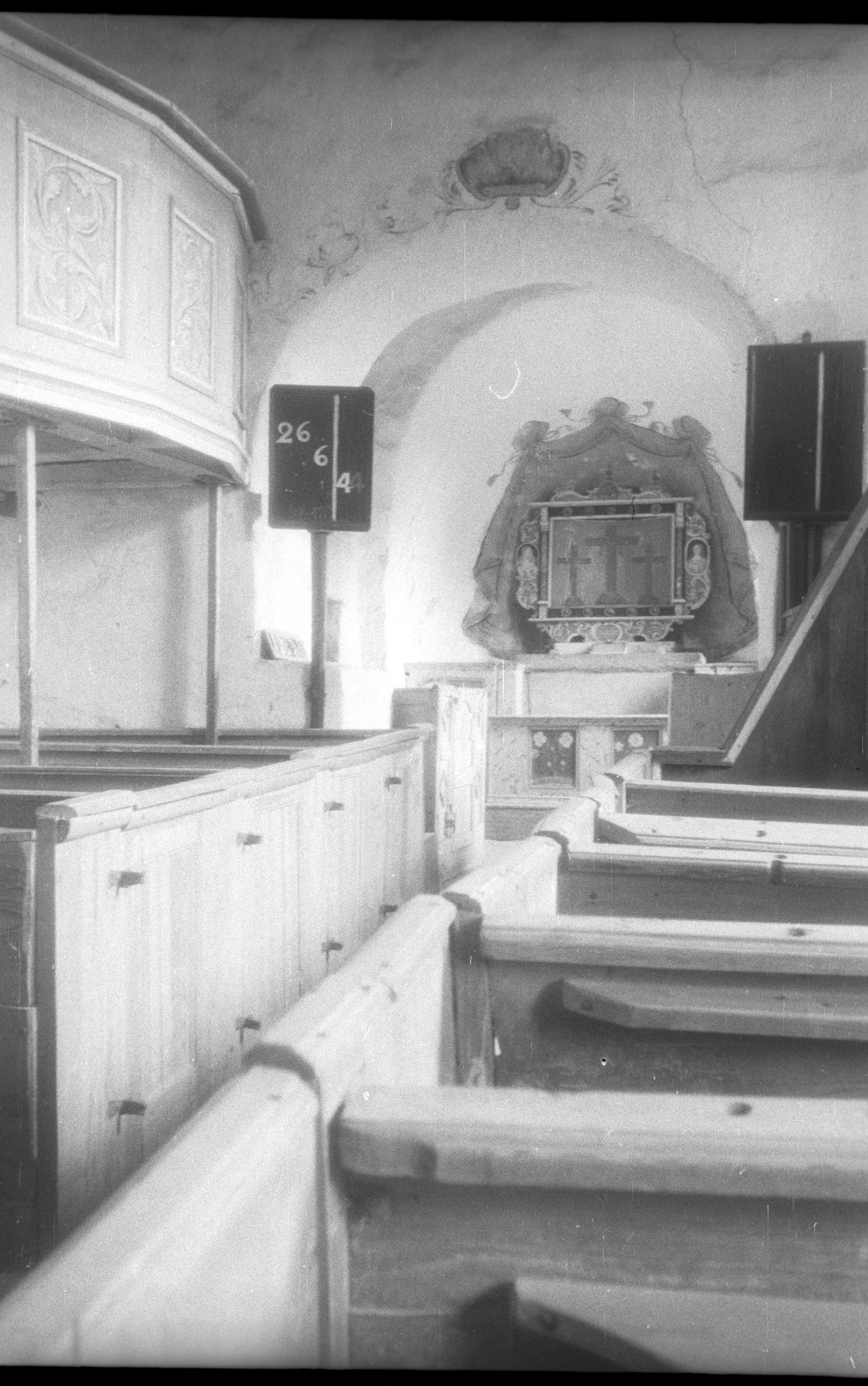Berit Wallenberg, Suntaks gamla kyrka