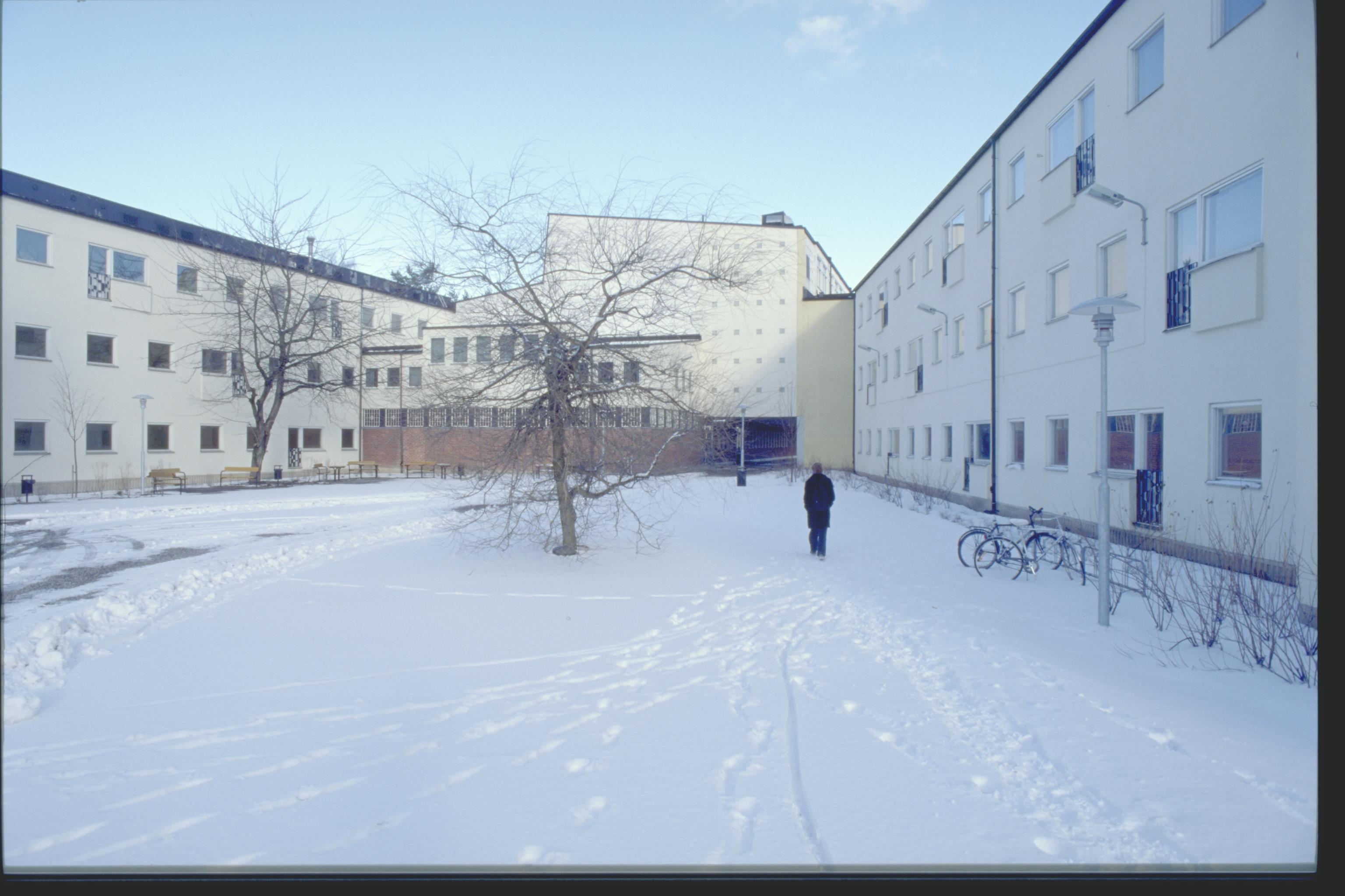 Bengt A Lundberg, Kärrtorps gymnasium