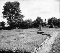 Hudene gamla kyrka (ruin)