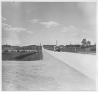Tuna socken, landsväg med buss
