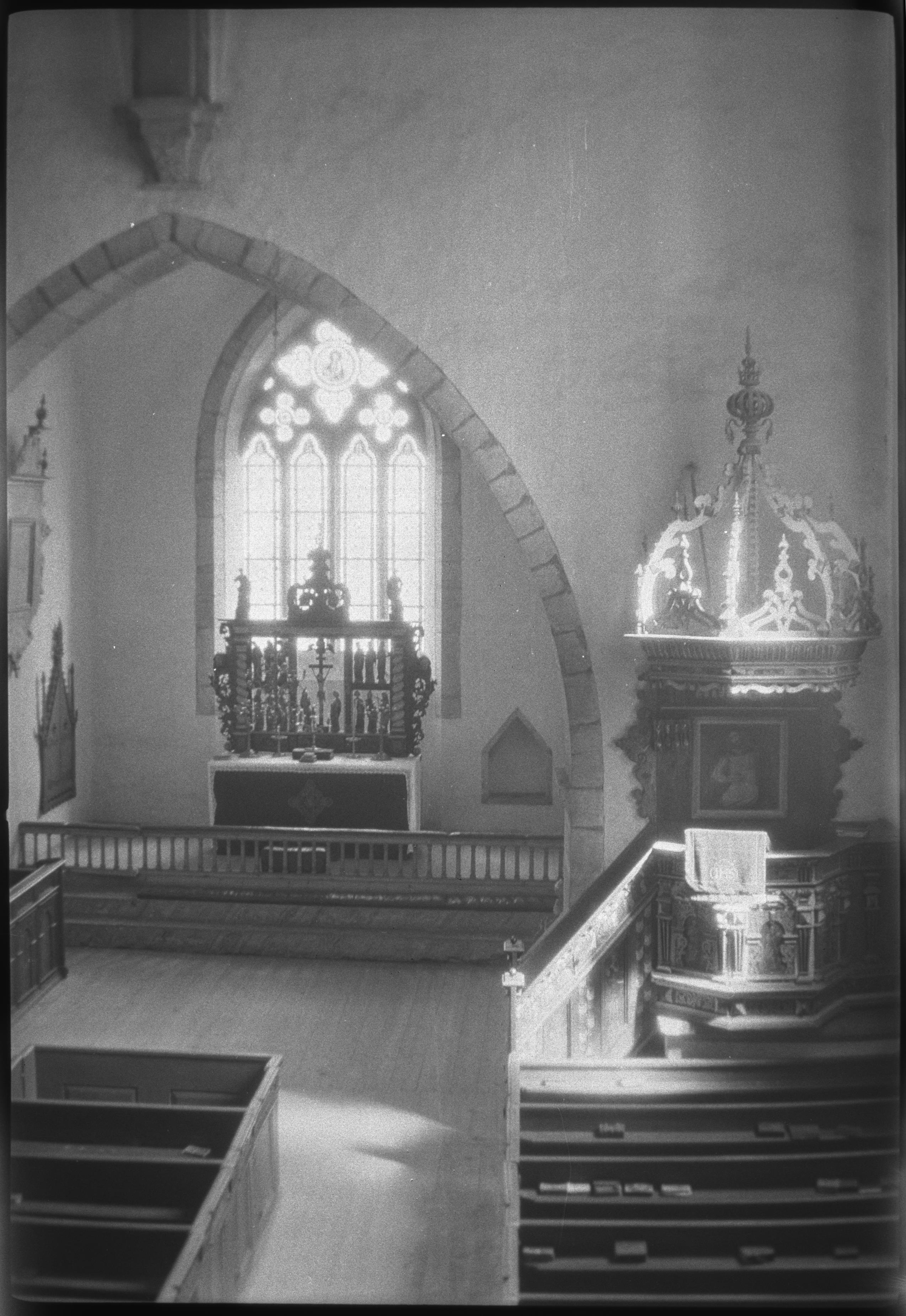 Berit Wallenberg, Hörsne kyrka