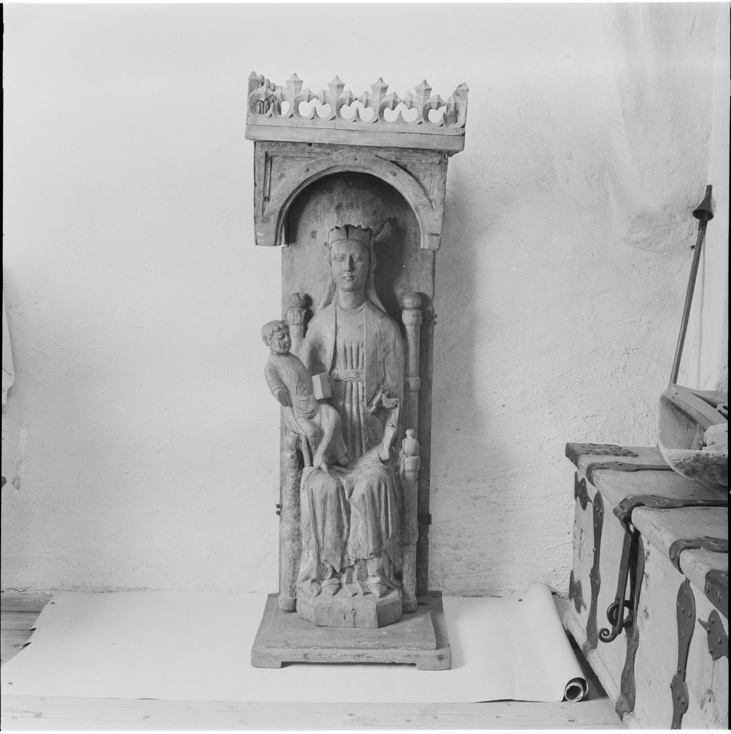 Nils Lagergren, Hilleshögs kyrka