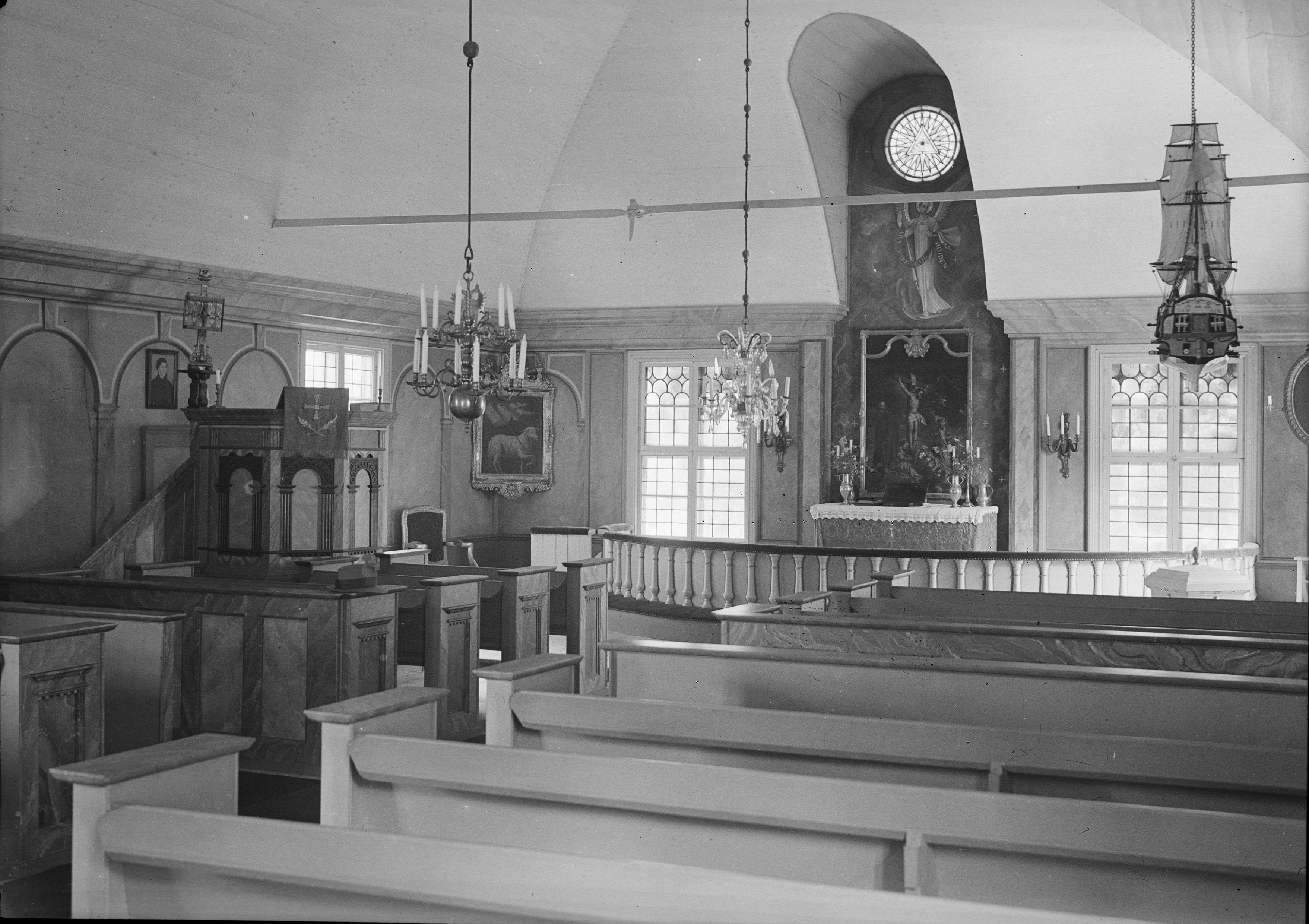 Nils Lagergren, Möja kyrka