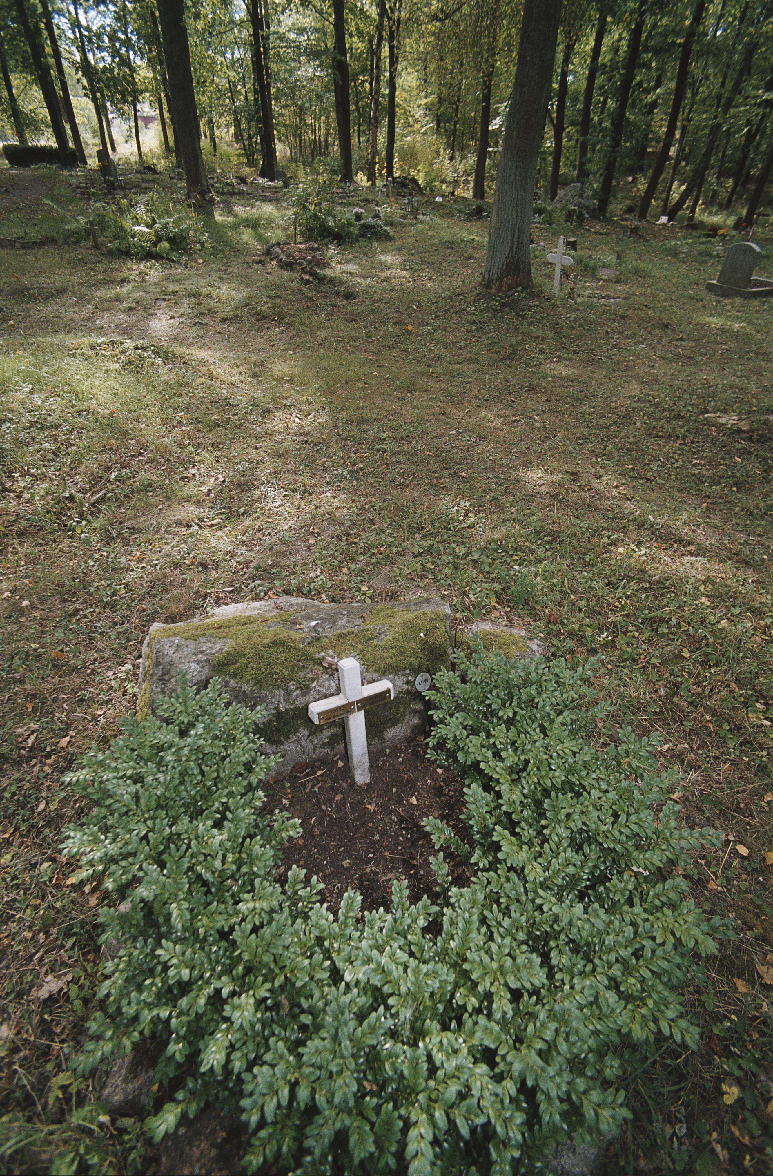 Bengt A Lundberg, Djurkyrkogården vid Kaknäs