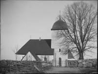 Husby - Ärlinghundra kyrka